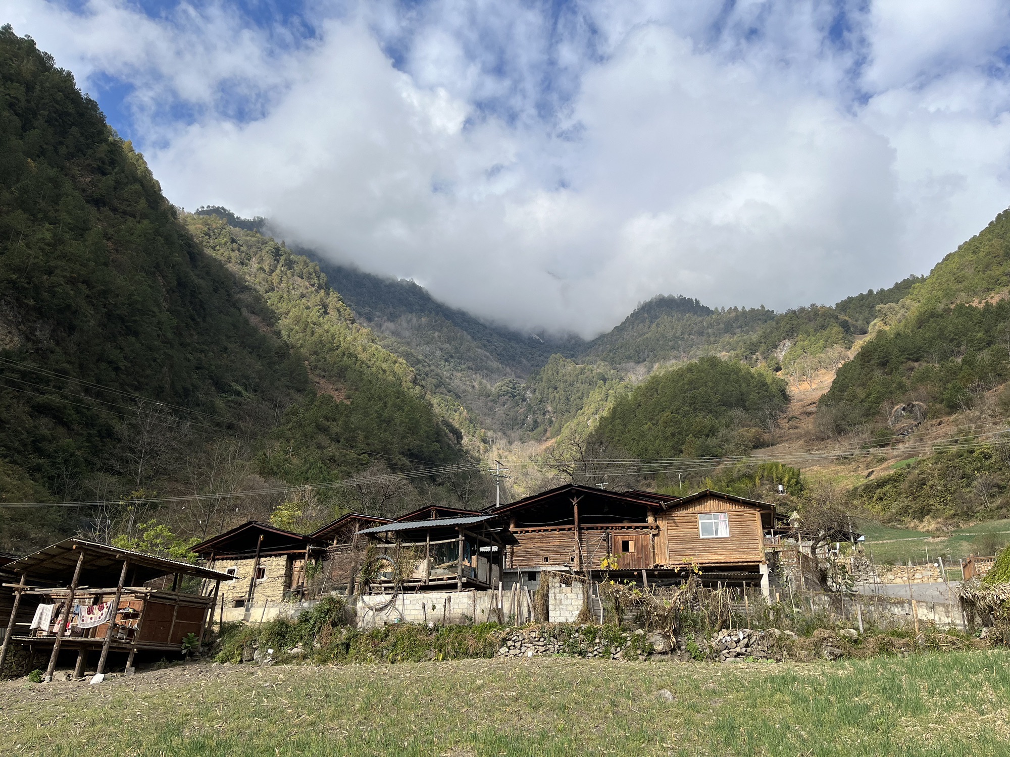 秋那桶村景区