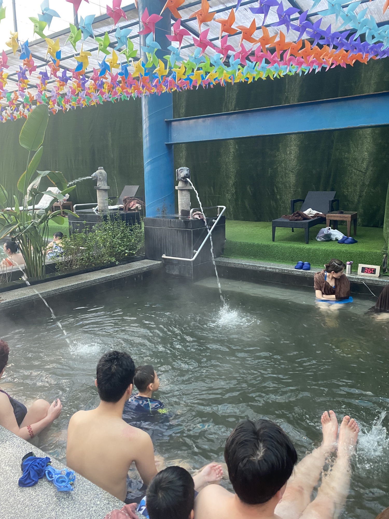 港顺8号温泉旅行图片 3