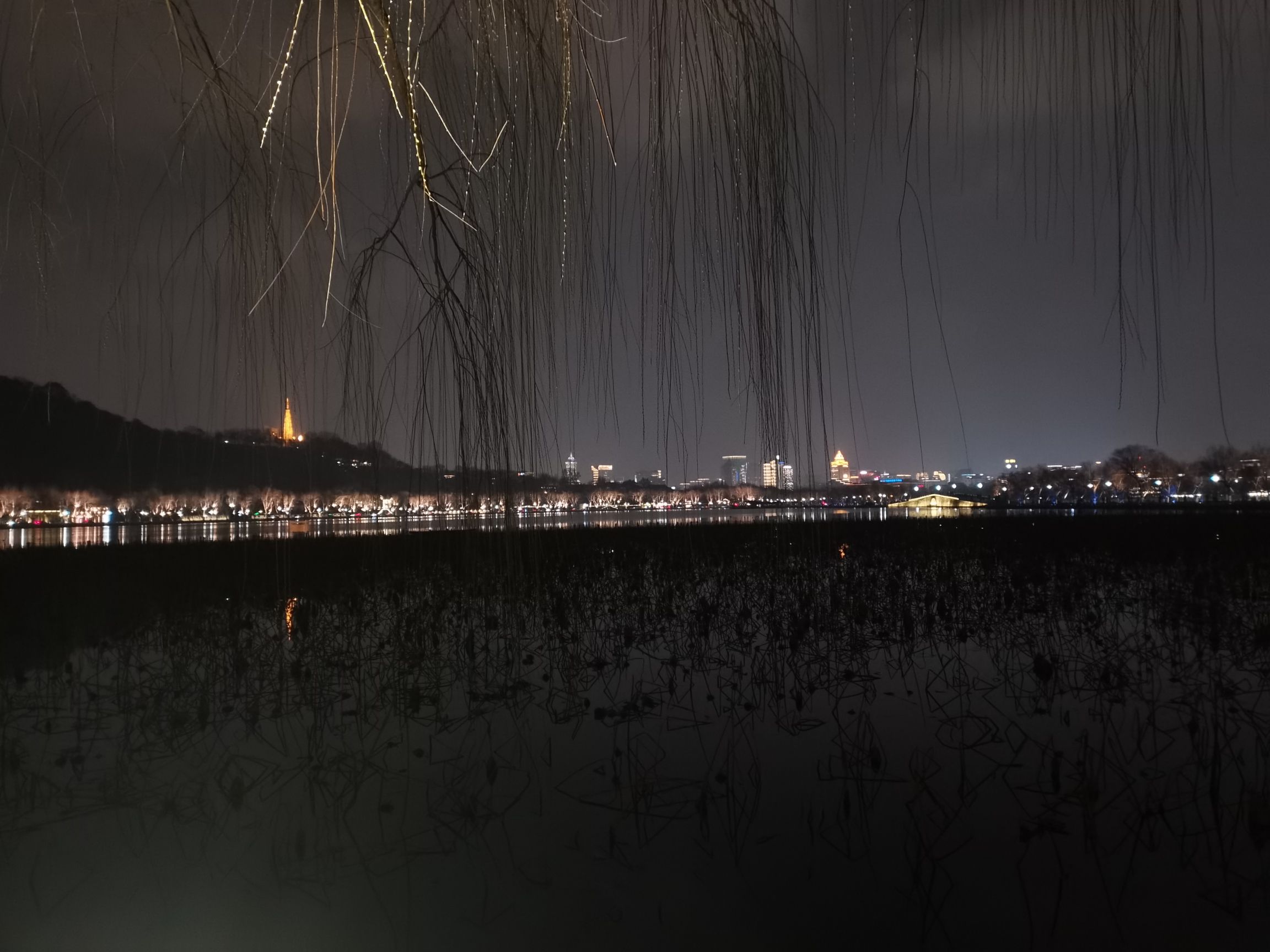 场地封面-我在小河等你