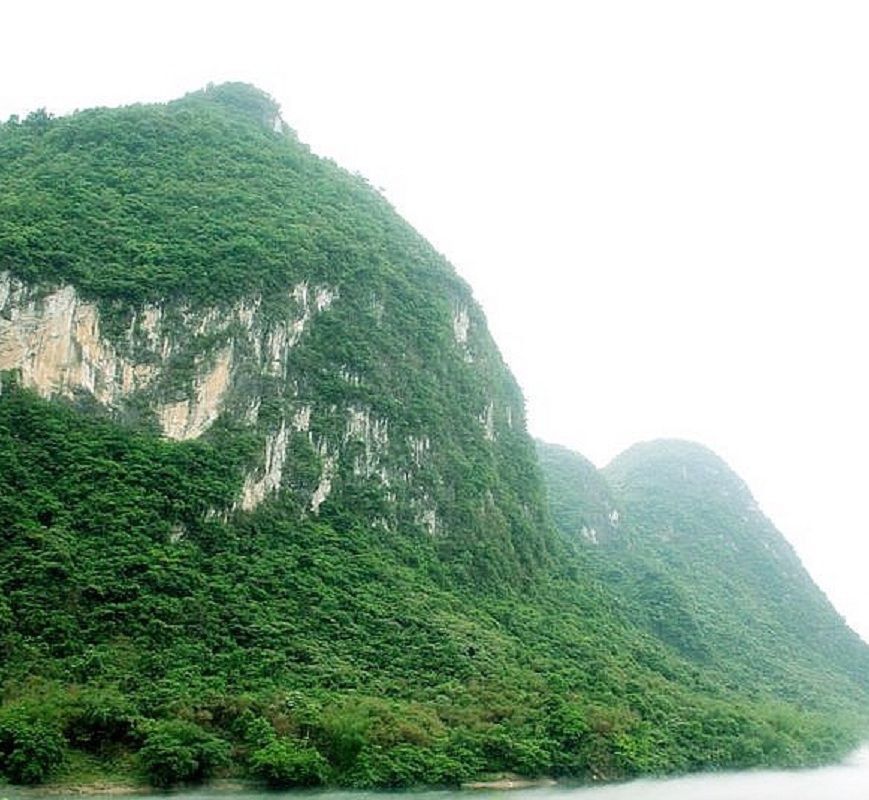 笋峰列阵旅行图片 2