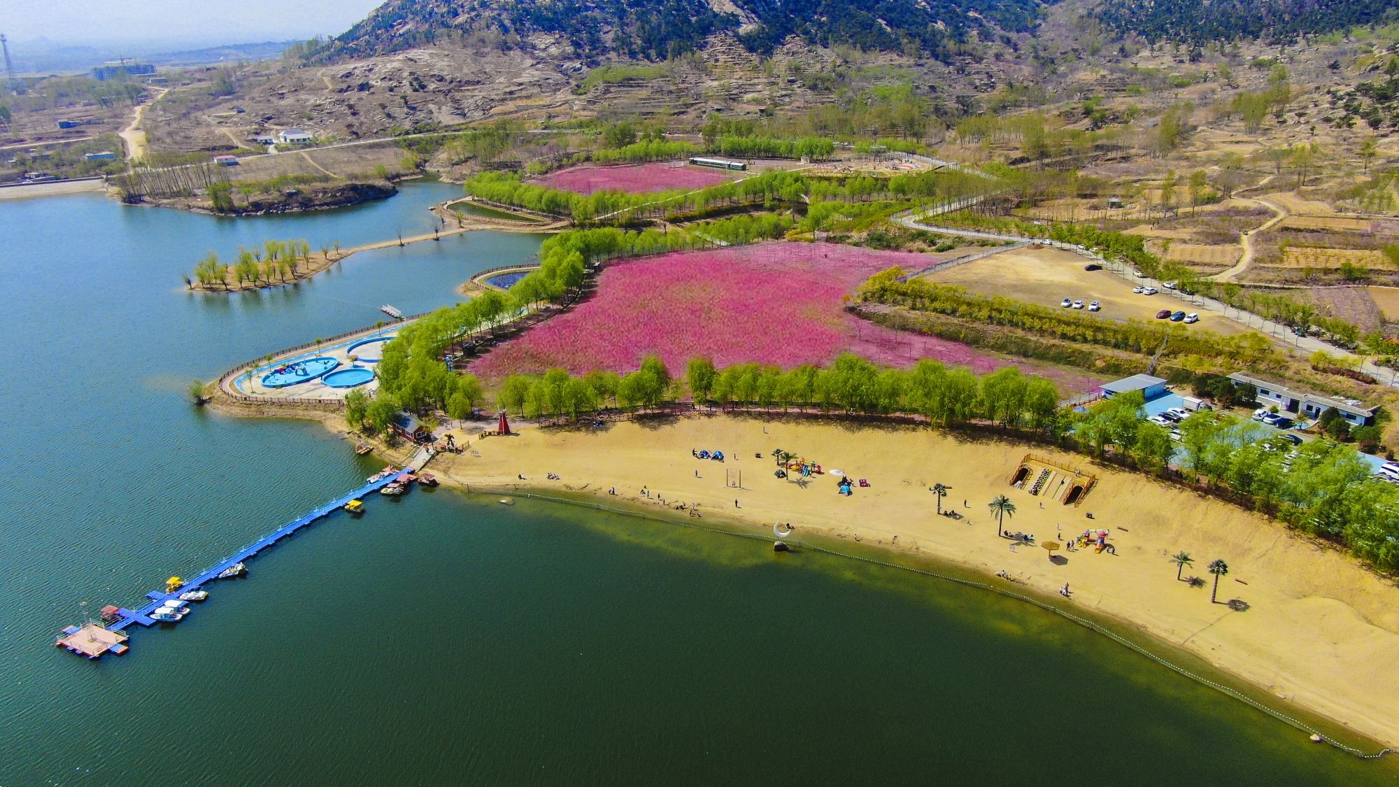 新泰莲花湖风景区旅行图片 2