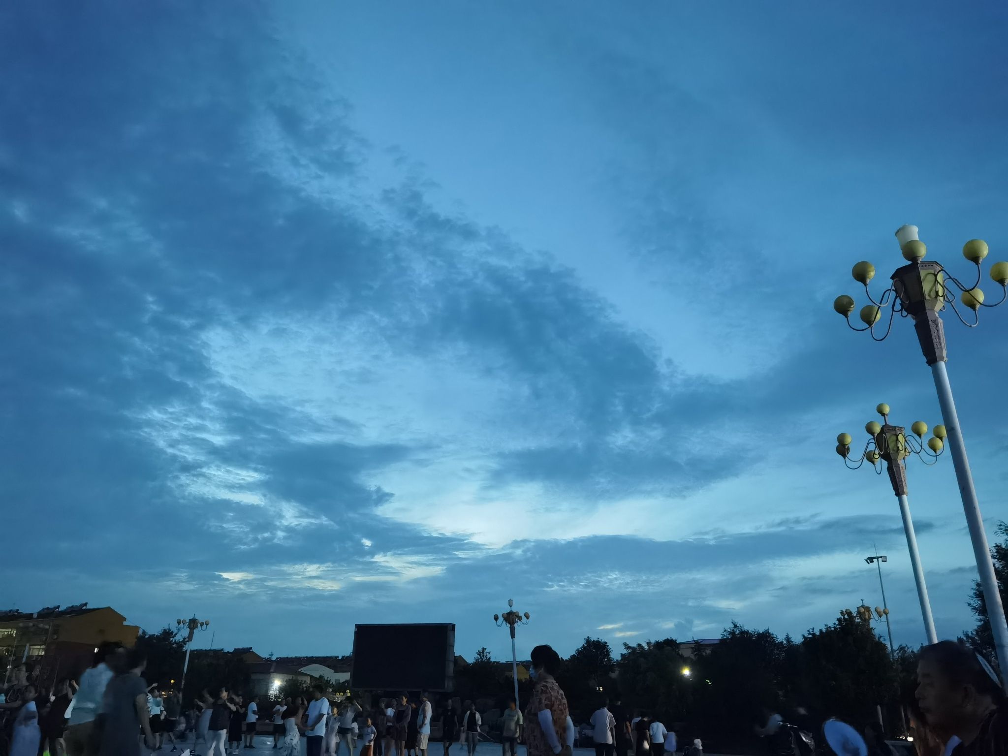 中枢广场旅行图片 3