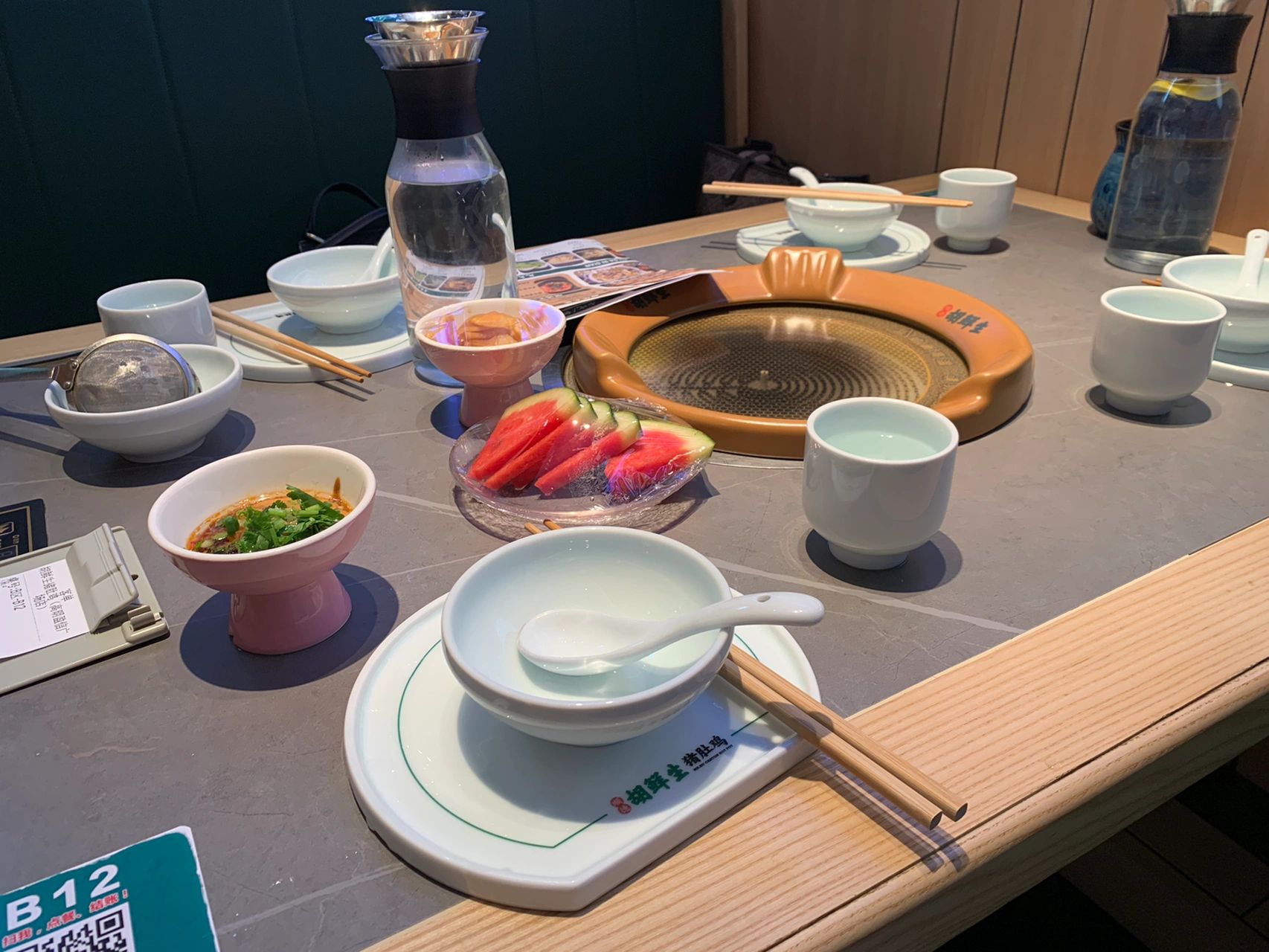 胡鲜生猪肚鸡