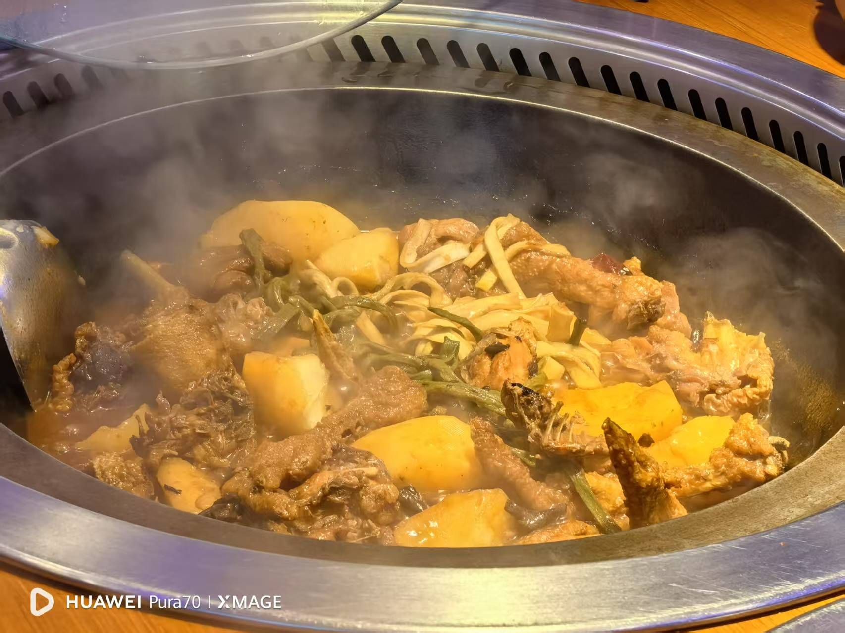 金山屯铁锅炖(佳和溪林苑店)