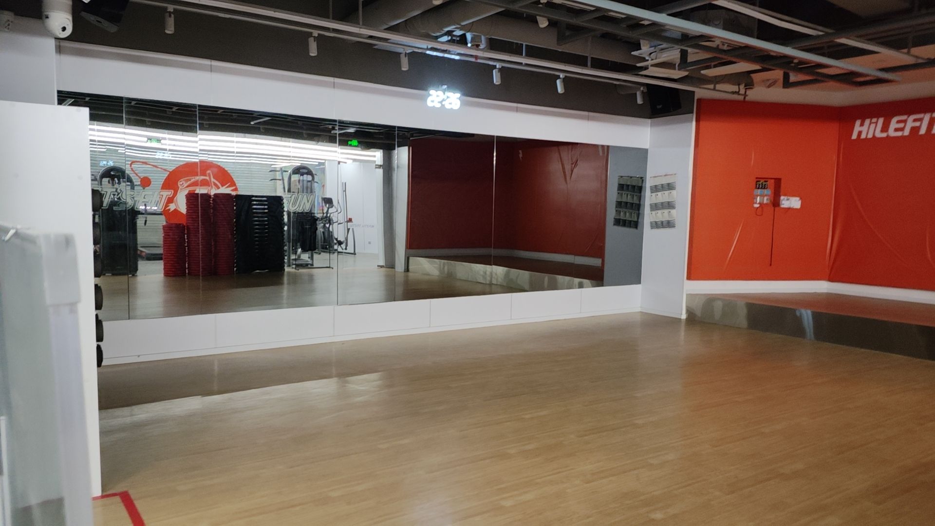 乐刻运动健身(凤城二路店)