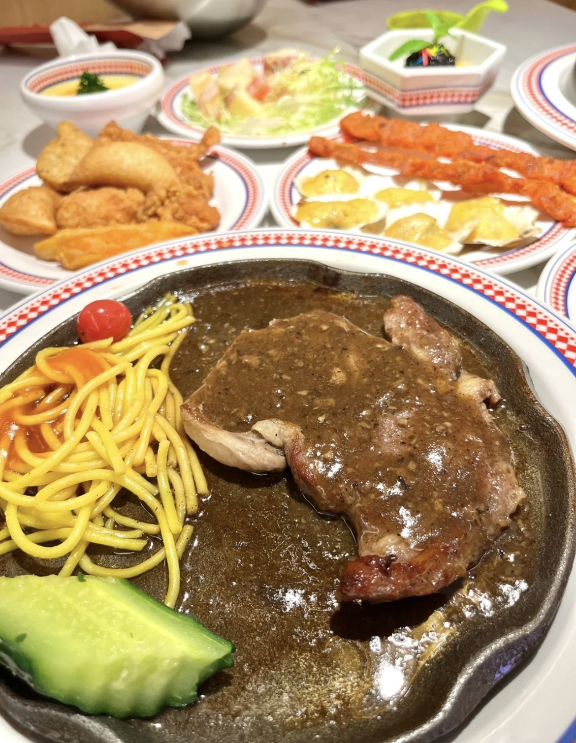 豪德亨牛排自助餐厅(福安东百广场店)