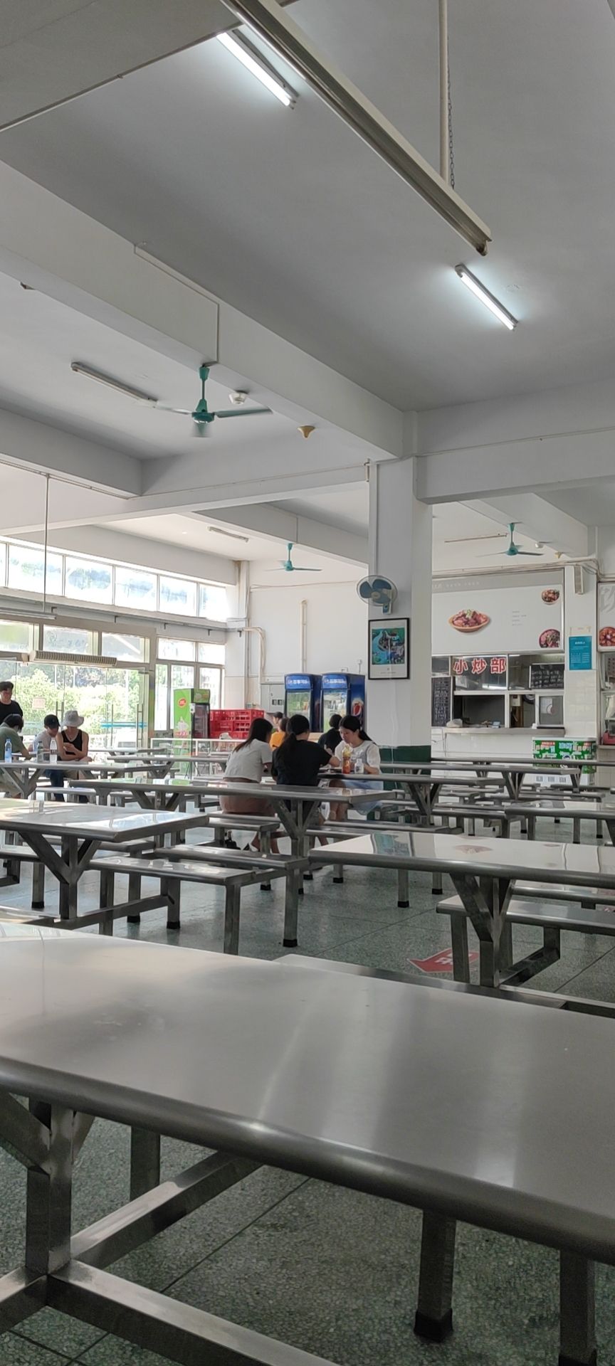 惠州学院教工餐厅