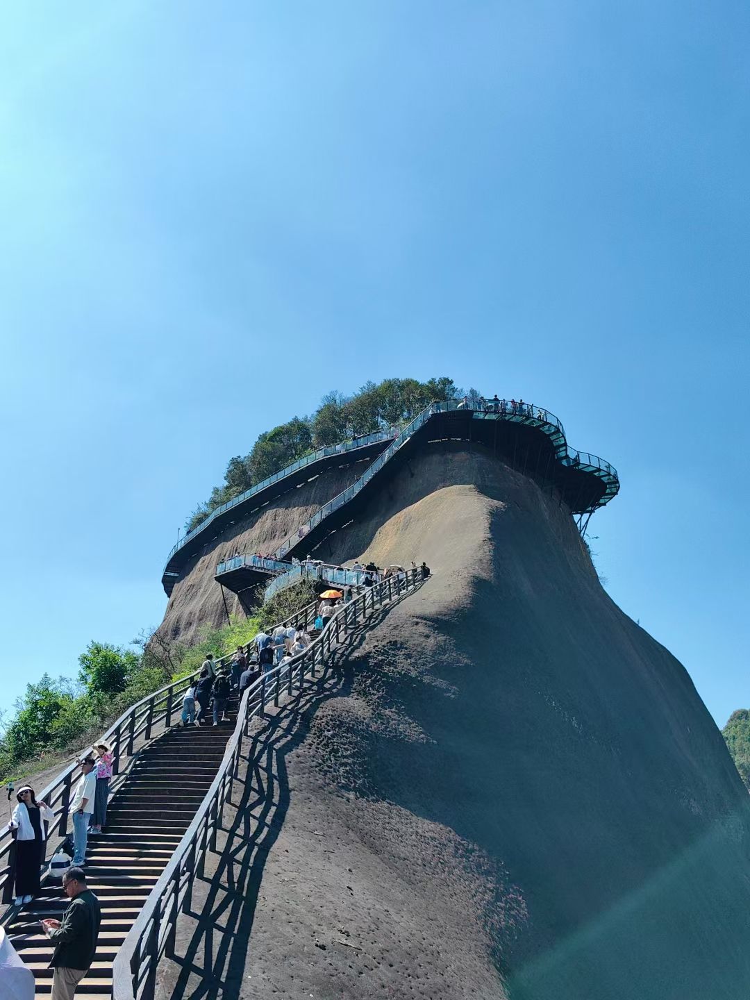 悬空栈道景区