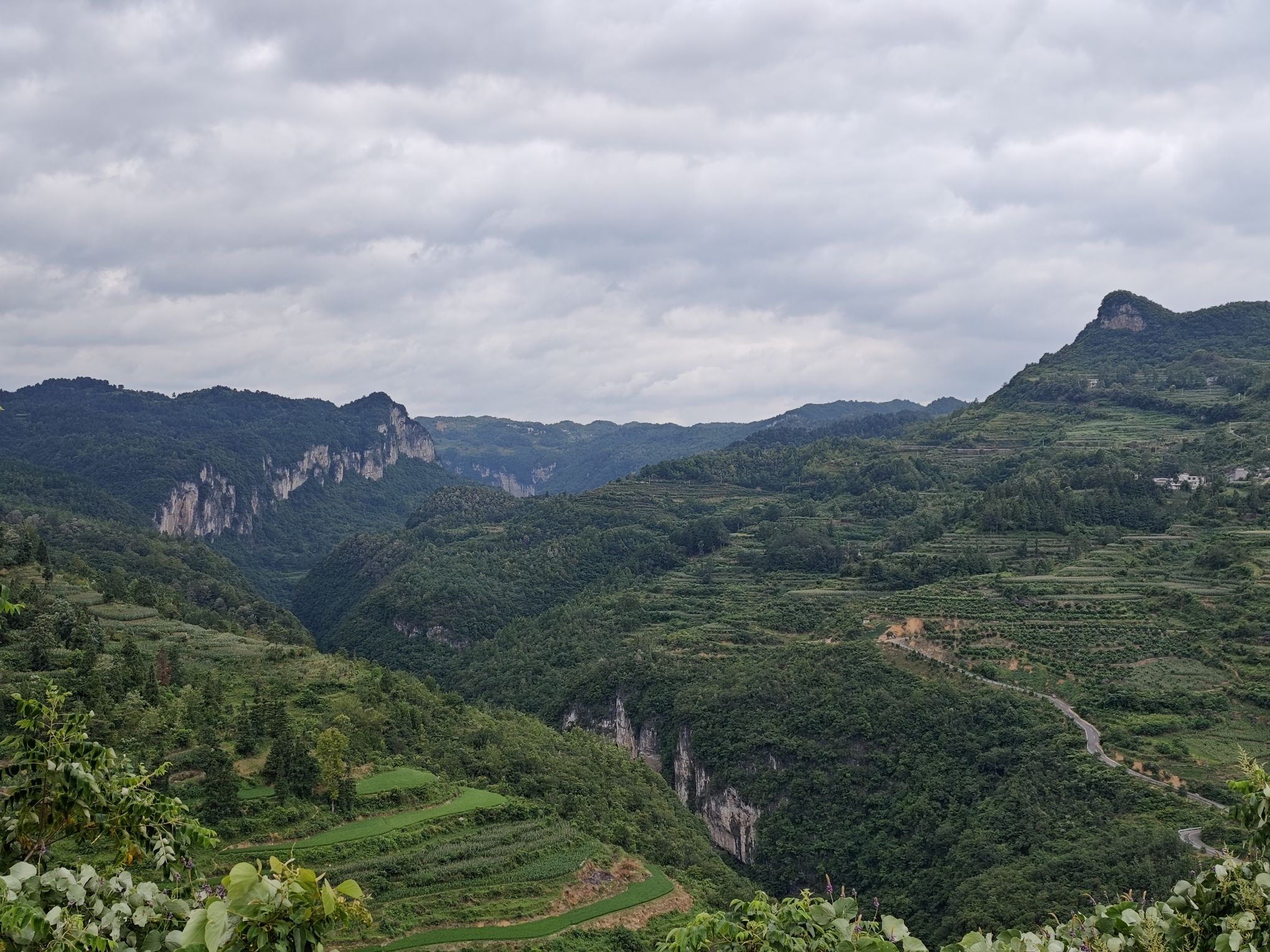 羊皮洞瀑布(不对外开放)旅行图片 1