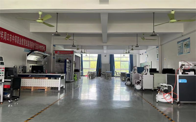 周口理工职业学院-精工楼