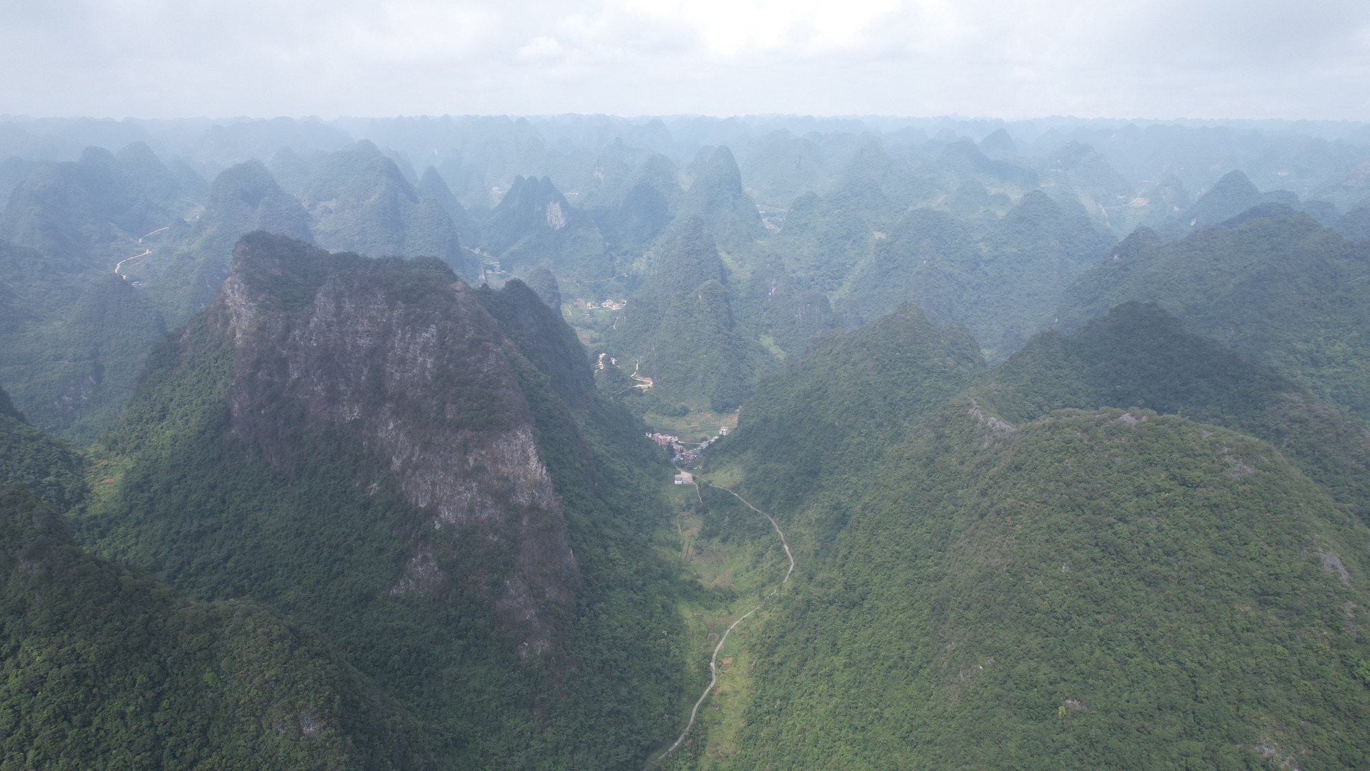 中国弄下风景区旅行图片