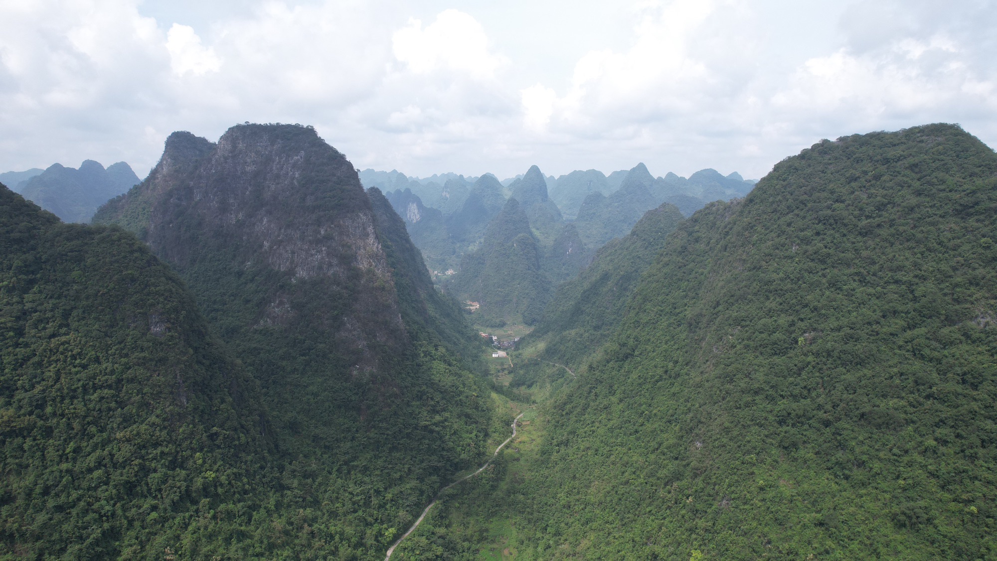 中国弄下风景区旅行图片 3