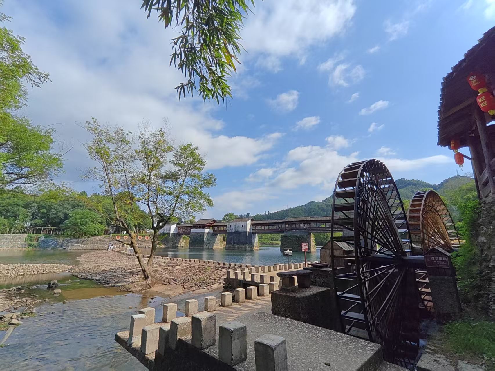 郭村小广场旅行图片 1