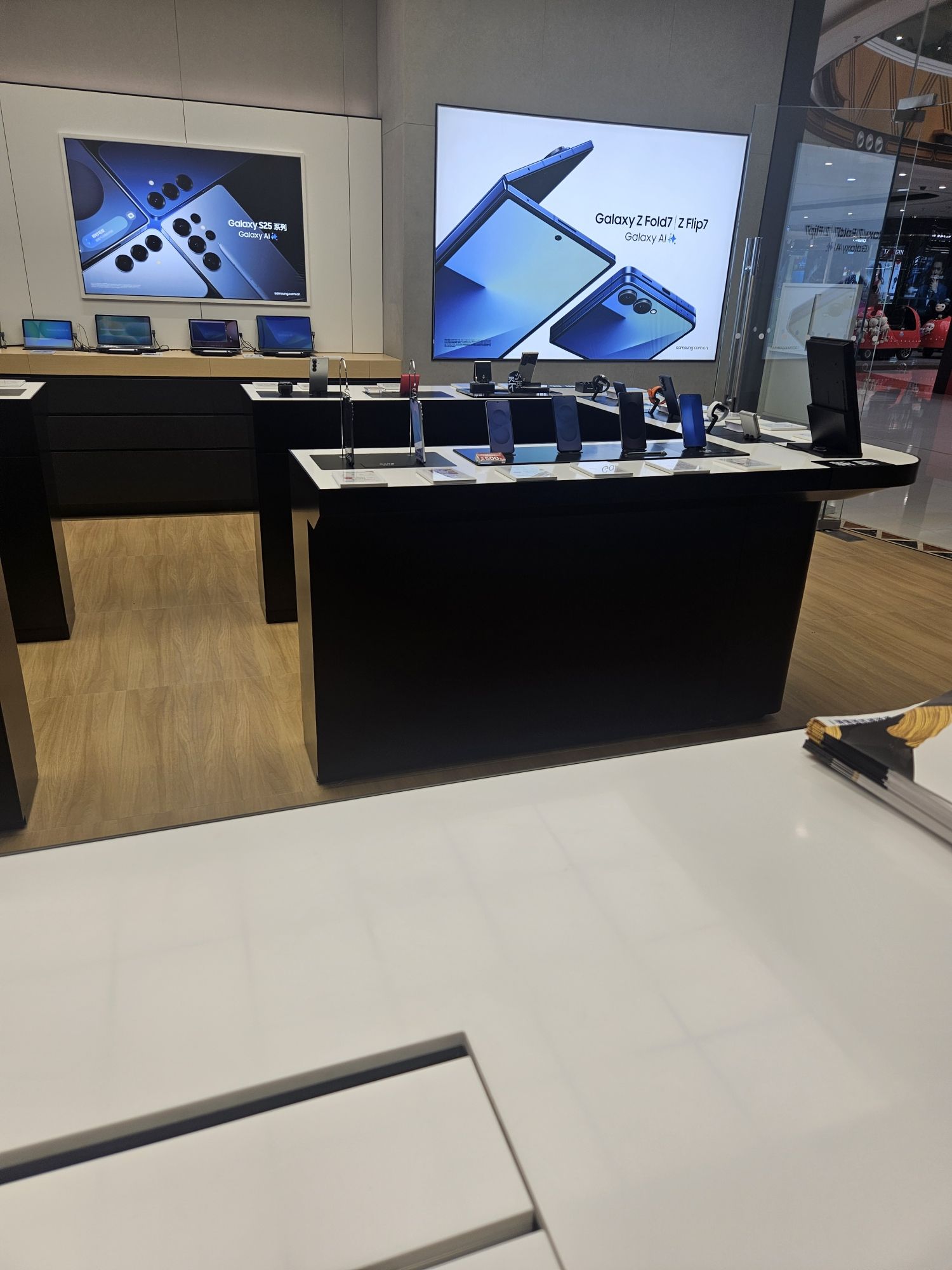 三星授权体验店(景洪万达广场店)