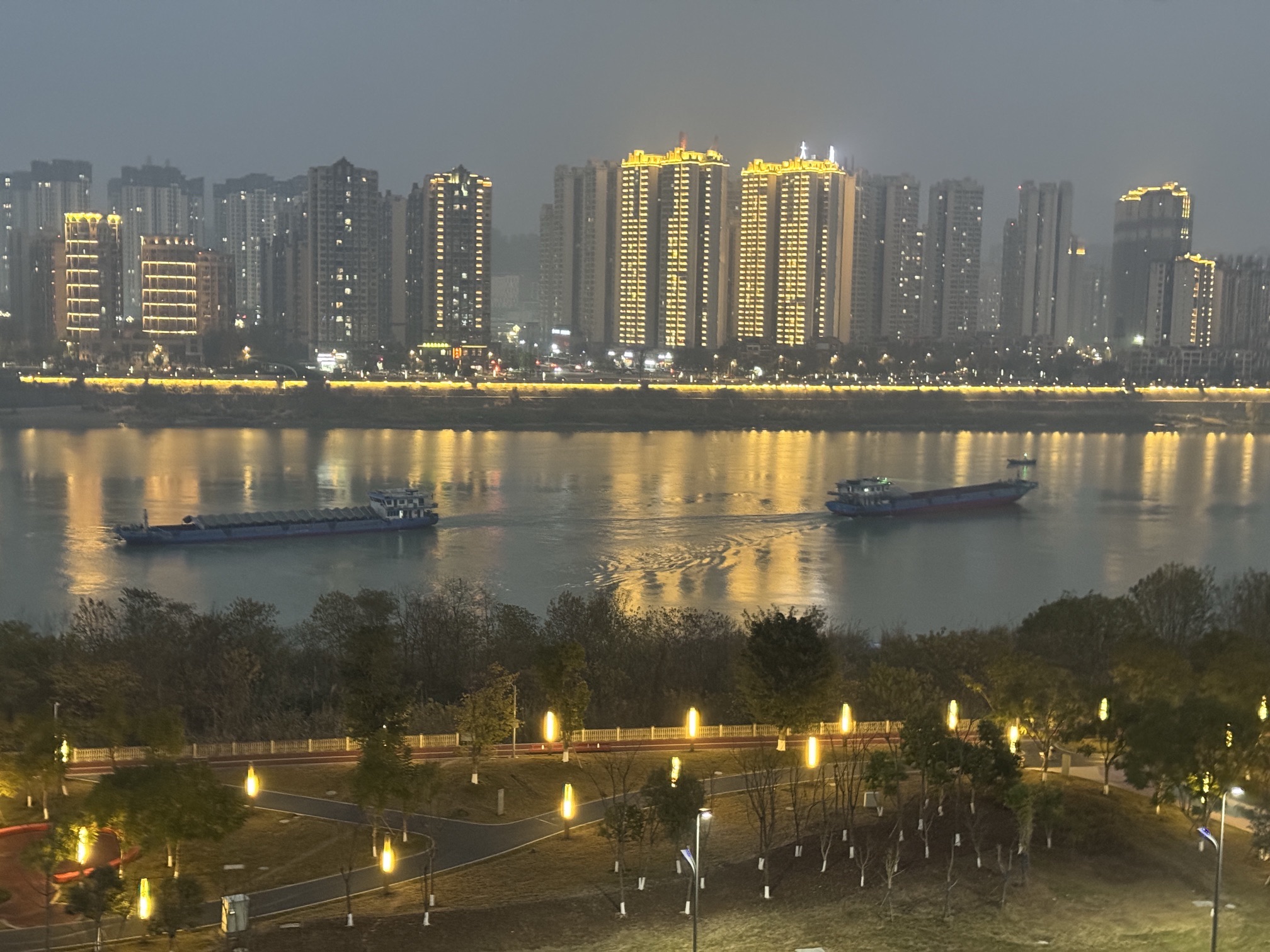 清泉滨江公园旅行图片 1