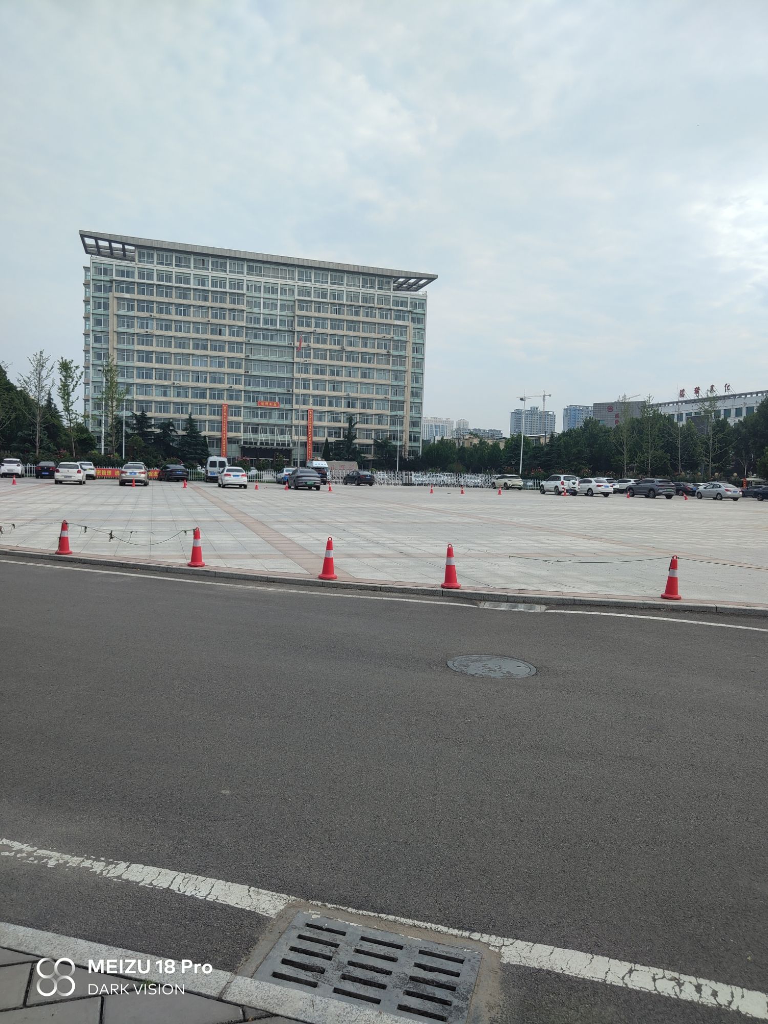 府前广场旅行图片 2