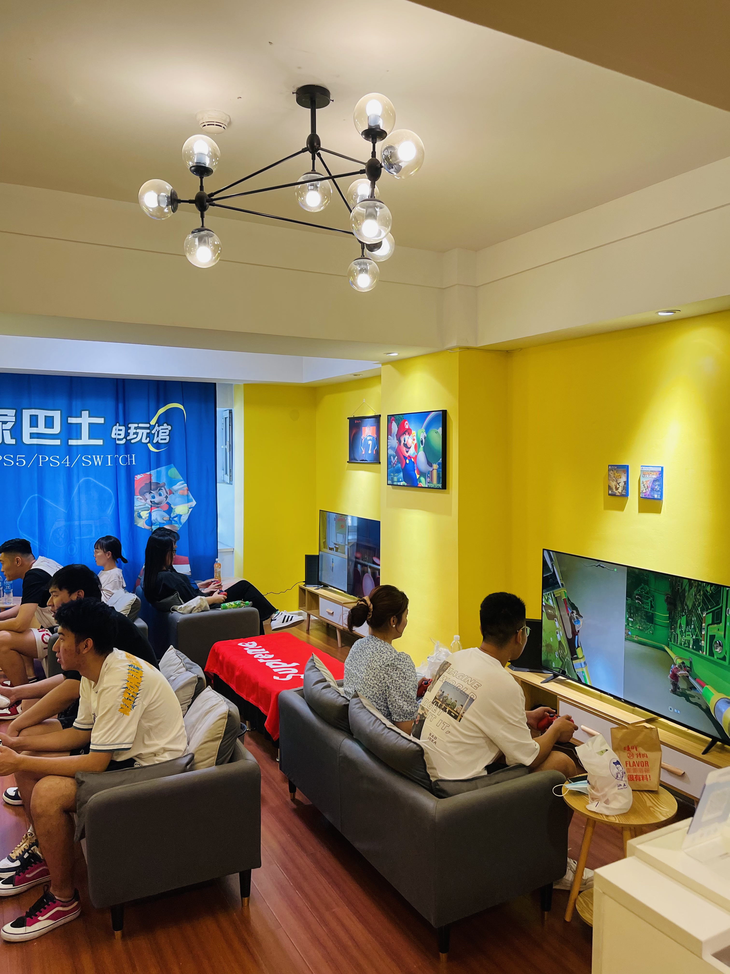 玩家巴士电玩体验馆(万达广场公寓A座店)
