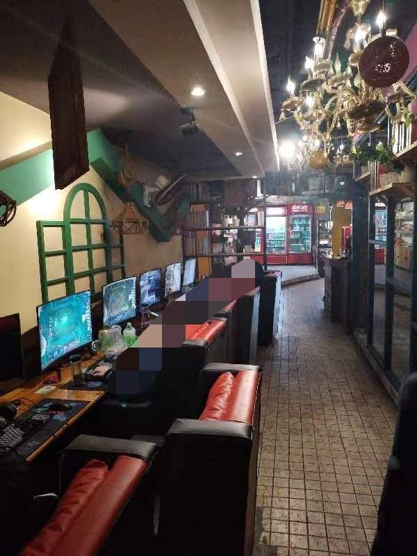 飞宇网咖(18店)