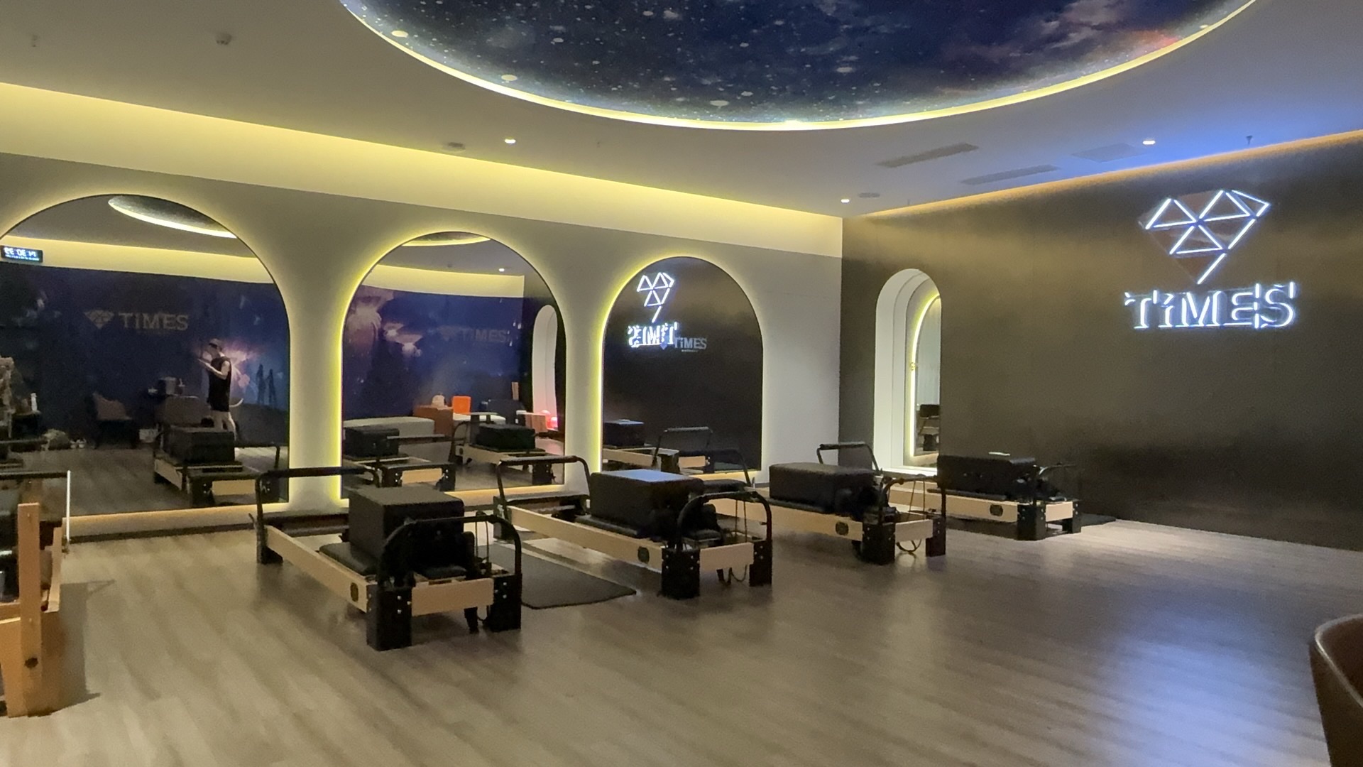 场地封面-时代游泳健身(科创店)