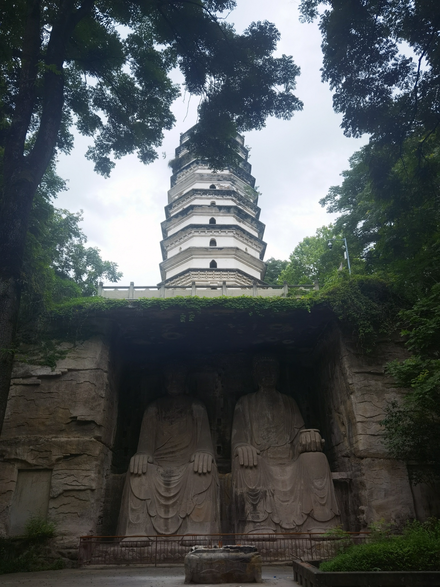 多宝塔旅行图片 1