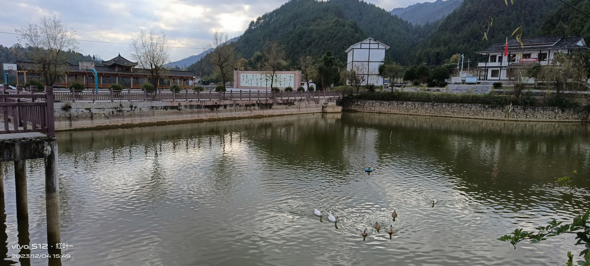 聚合村文化广场旅行图片 1