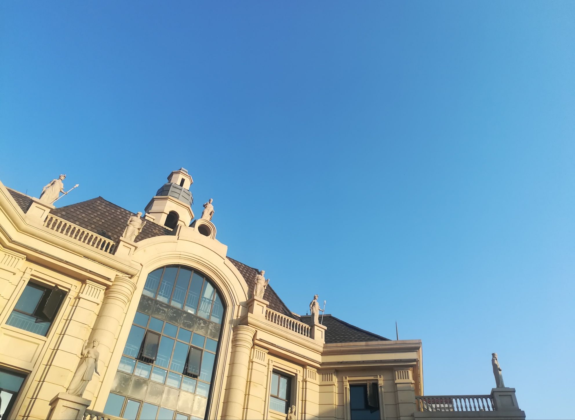 迎宾广场(北龙蟠街)旅行图片 1