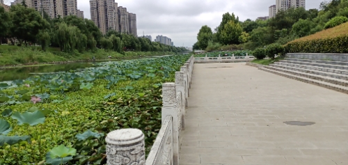 滨河公园