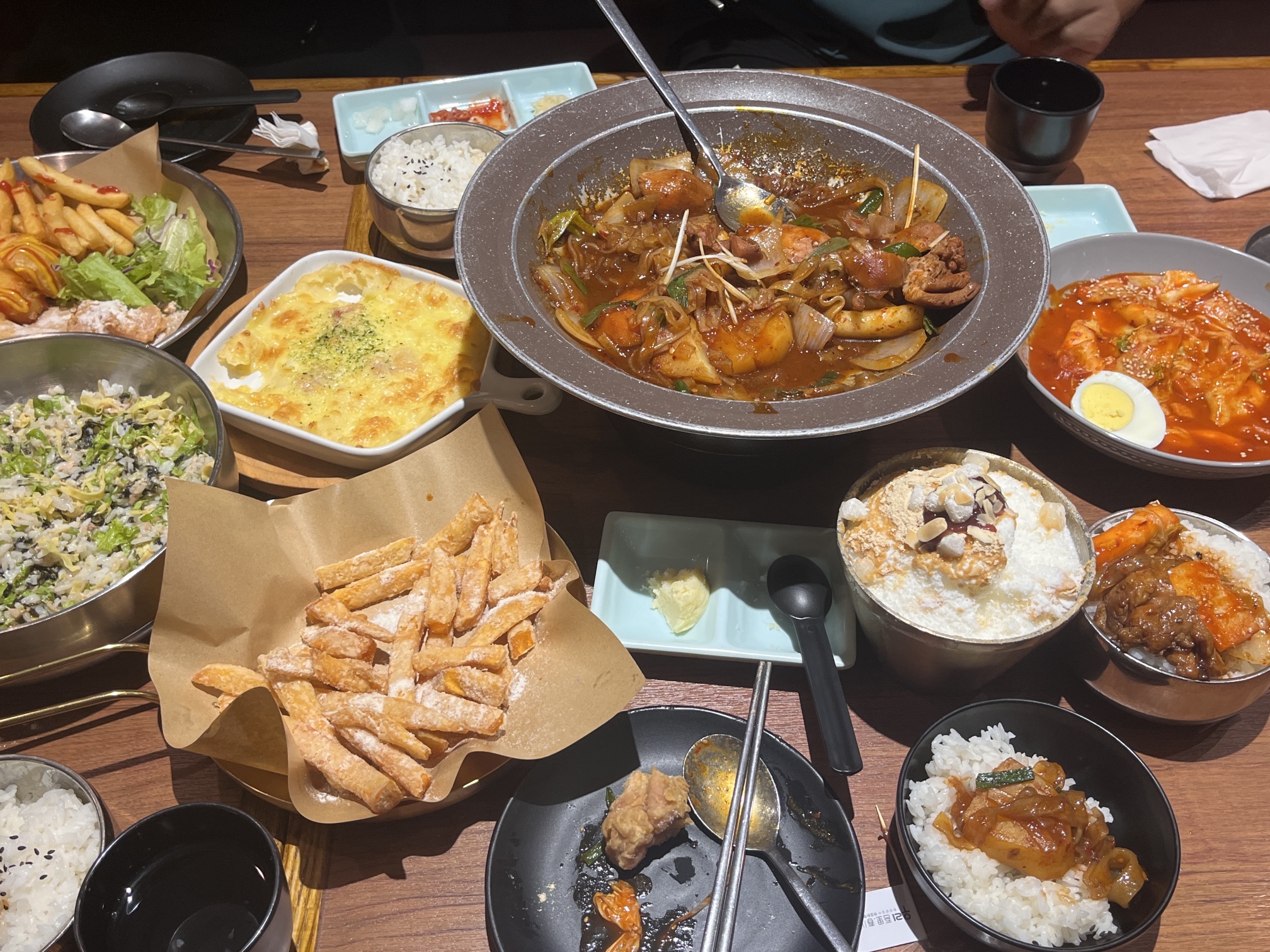 吾里春川家韩国料理餐厅(泰安吾悦广场店)