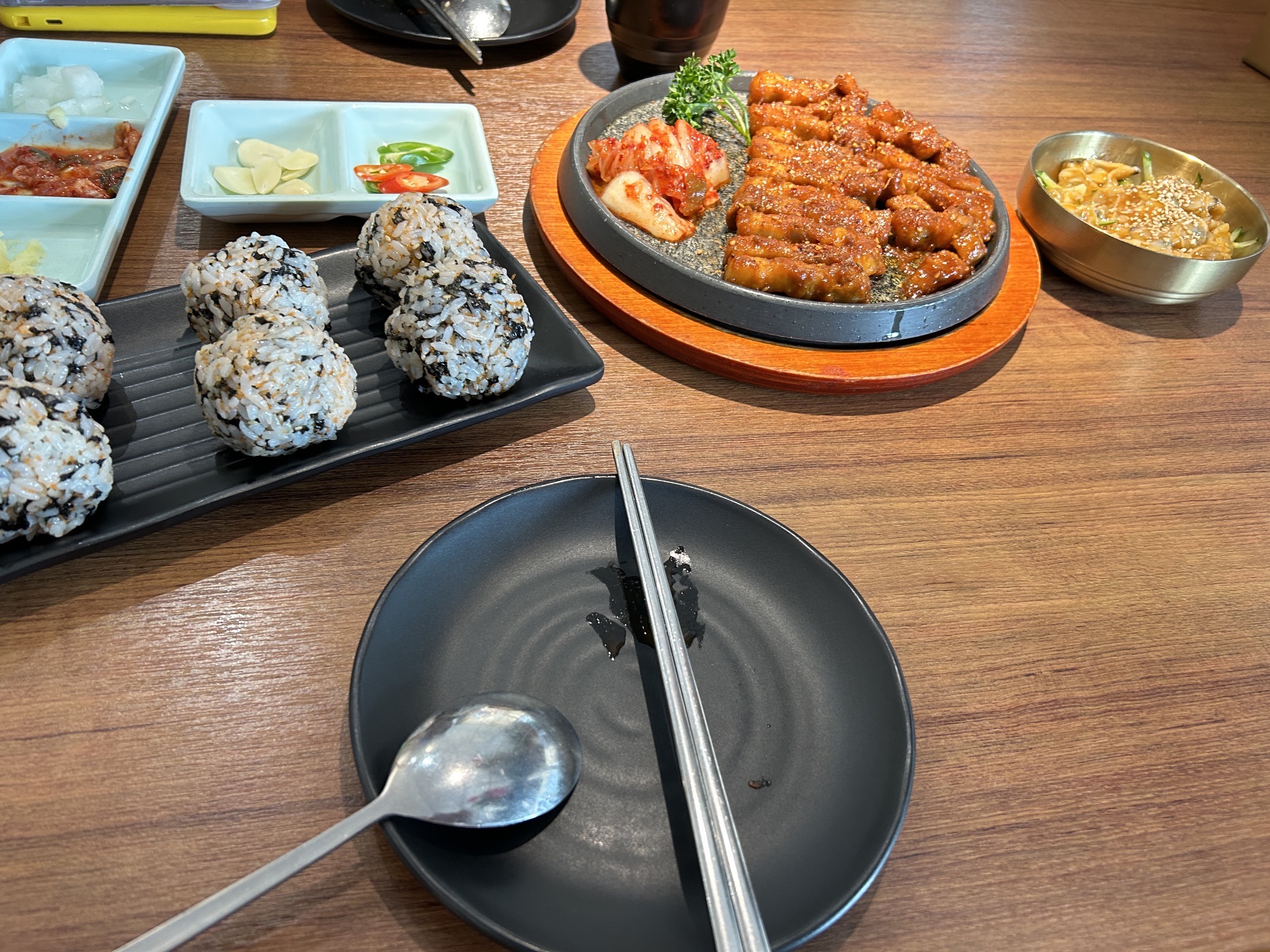 吾里春川家韩国料理餐厅(泰安吾悦广场店)