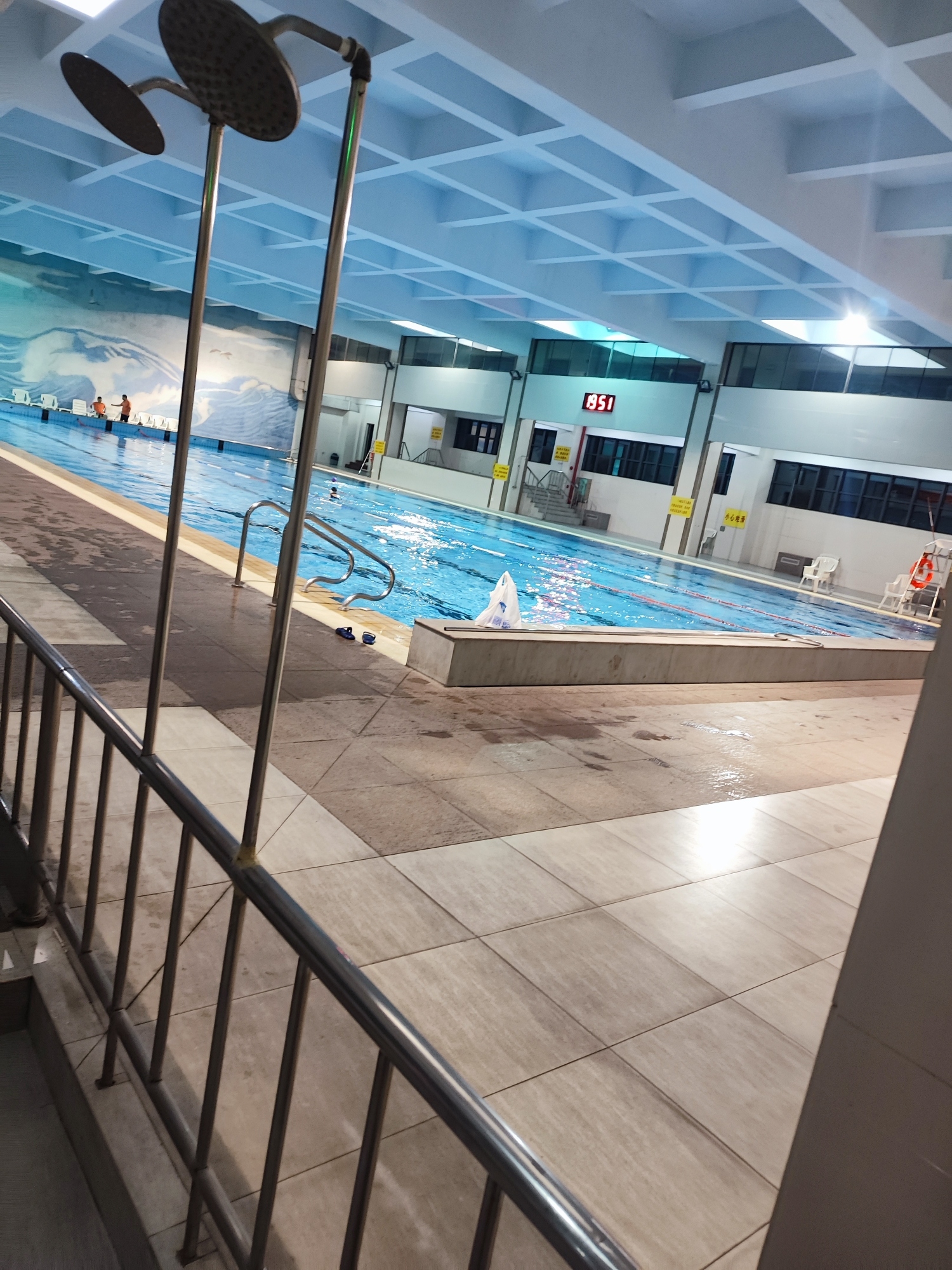 场地封面-澳力游泳馆