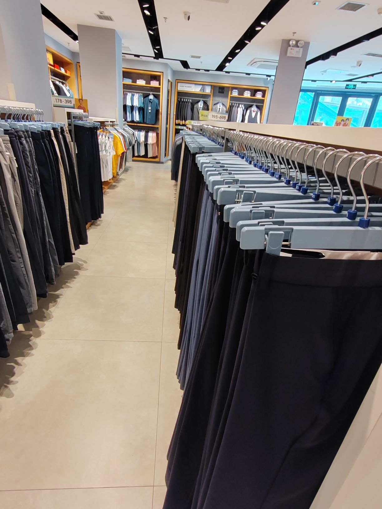 海澜之家(太百店)