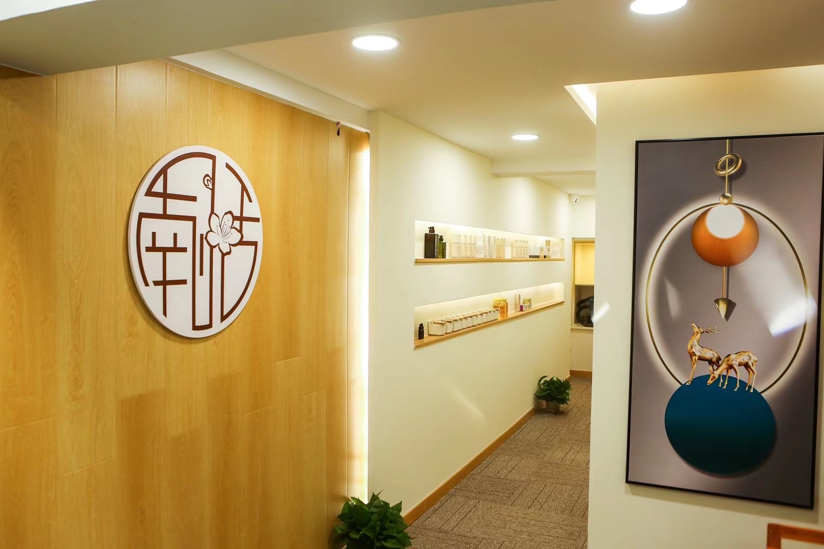 南恬科技美肤美甲美睫三店