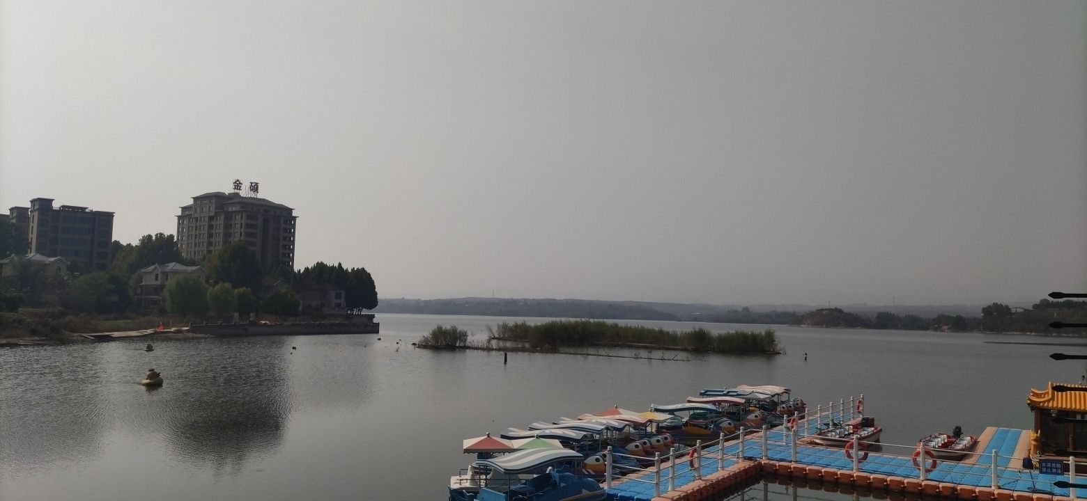 天台湖景区