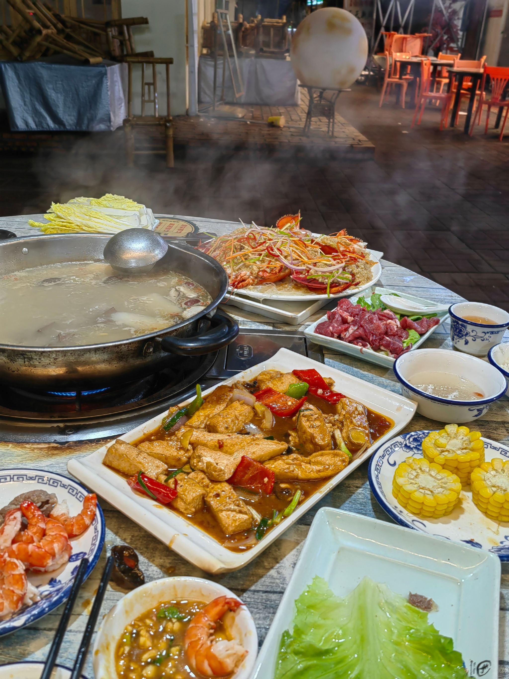 潮园牛肉海鲜火锅店(海垦夜市店)
