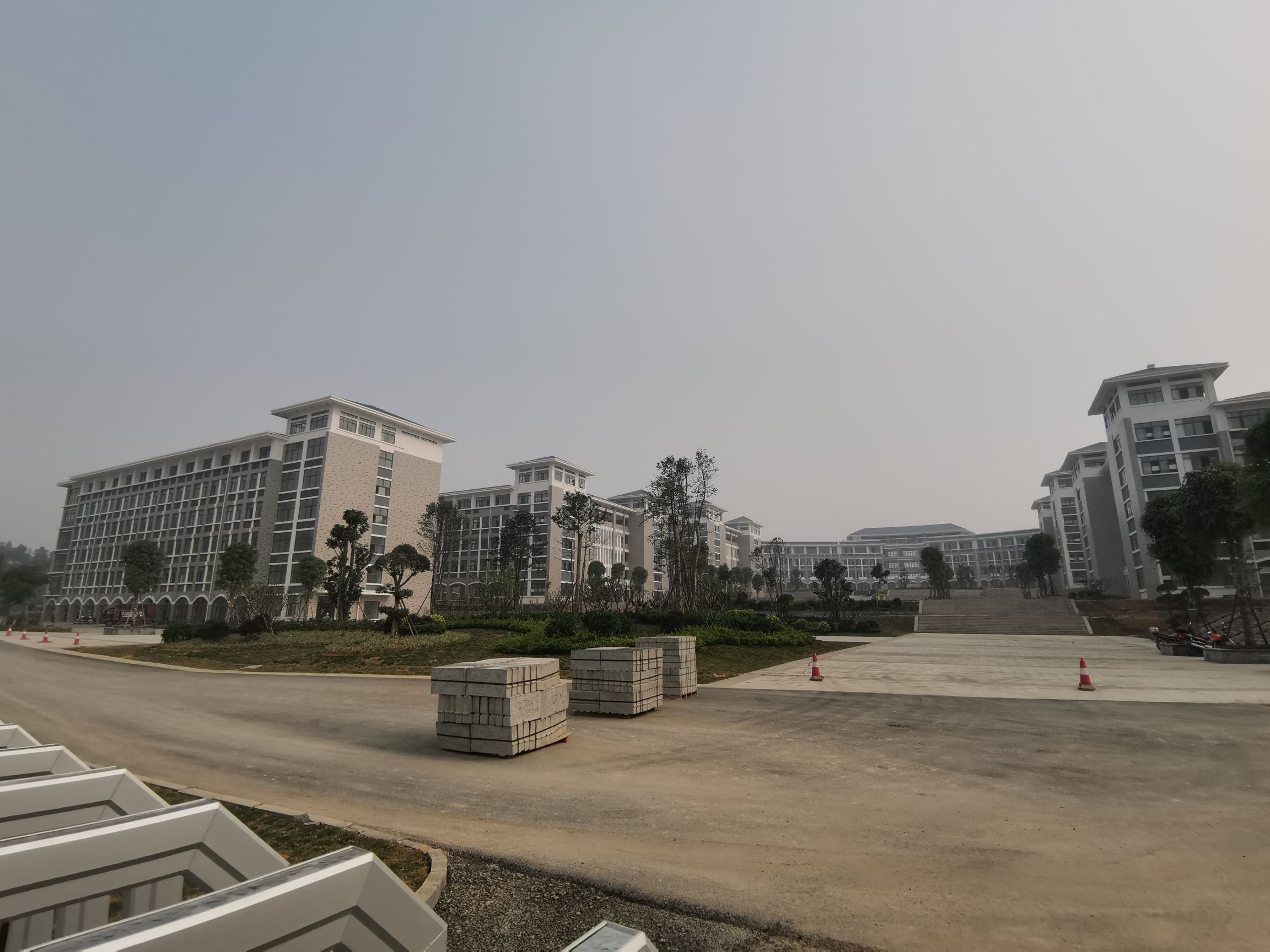 广西大学附属中学(百色分校)