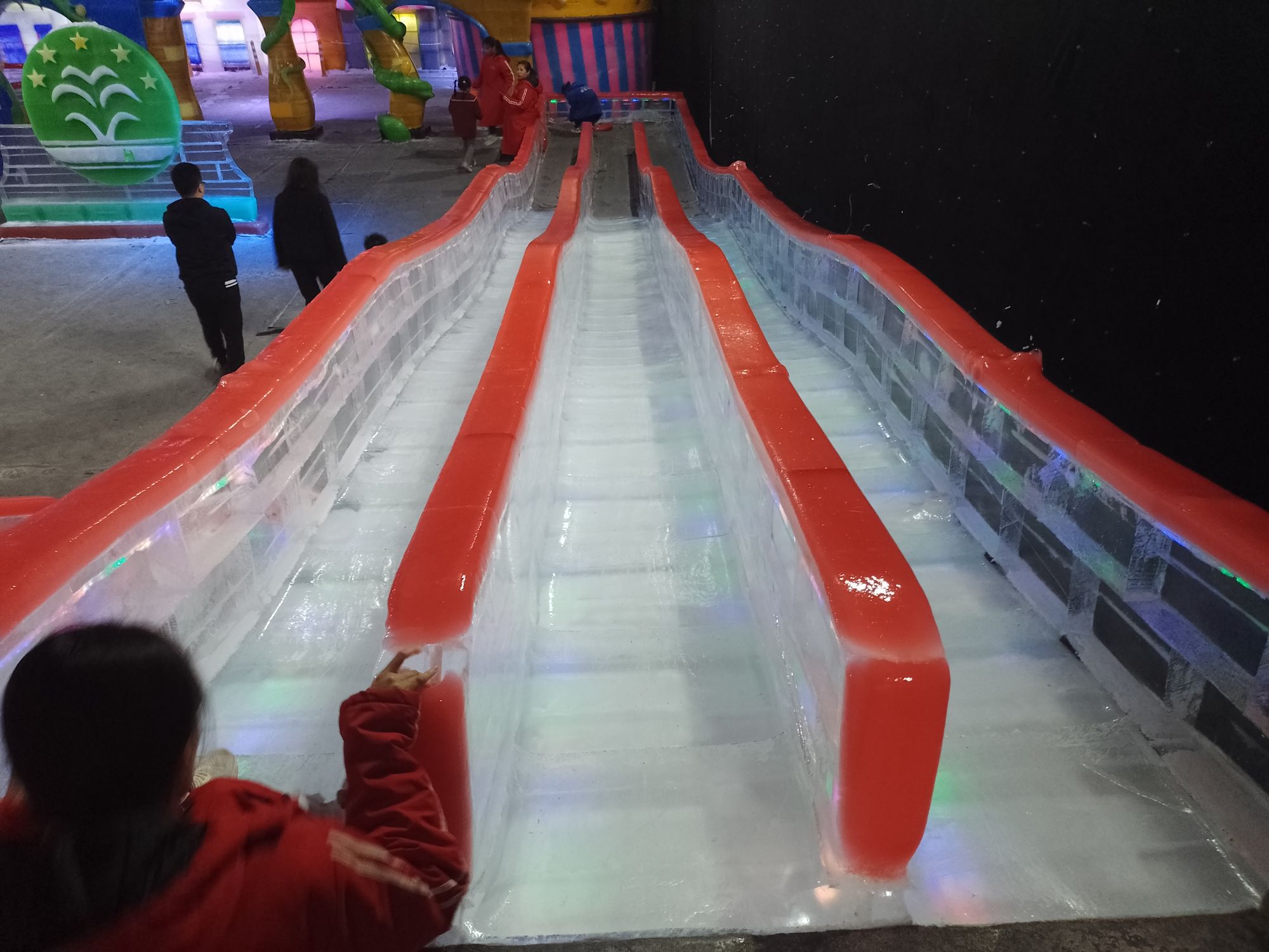大观园冰雪动漫城旅行图片 2