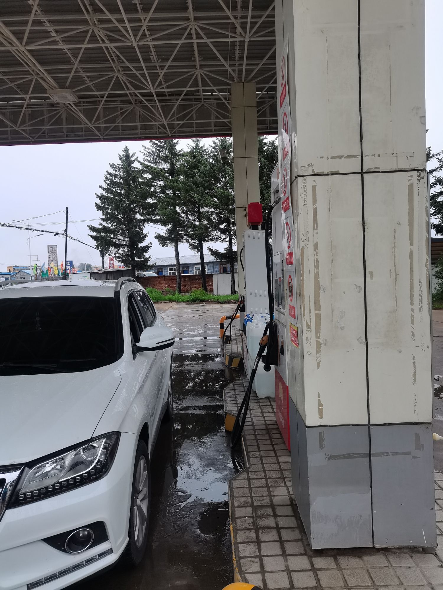 中国石油富锦第一加油站