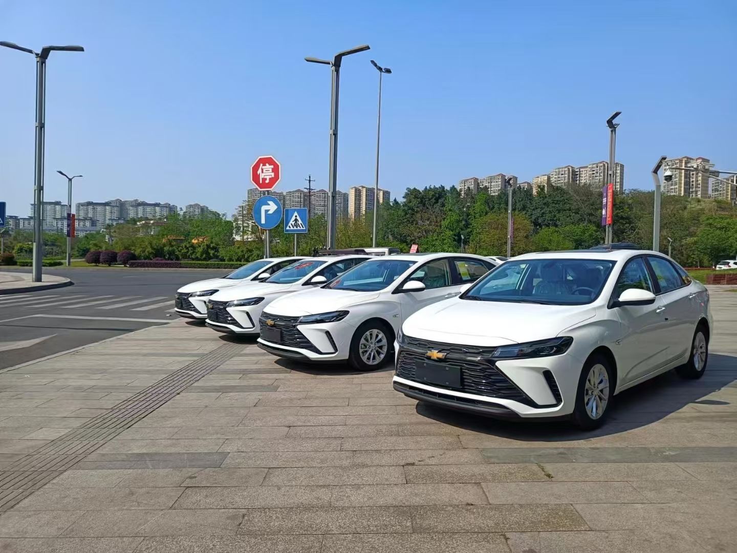 安时杰租车(市中心店)