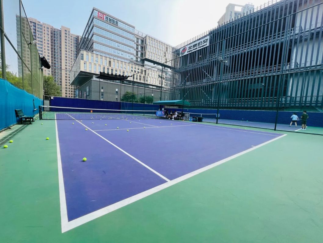 场地封面-龙域网球场