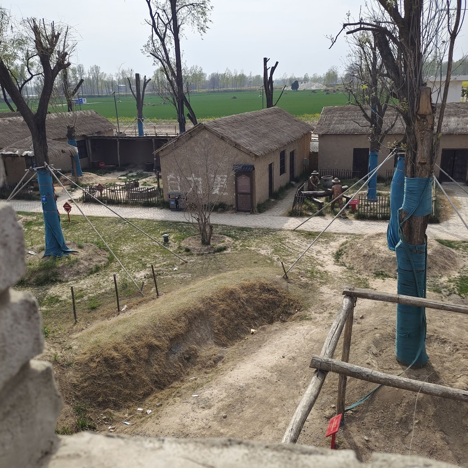 红色水东文旅小镇旅行图片 2