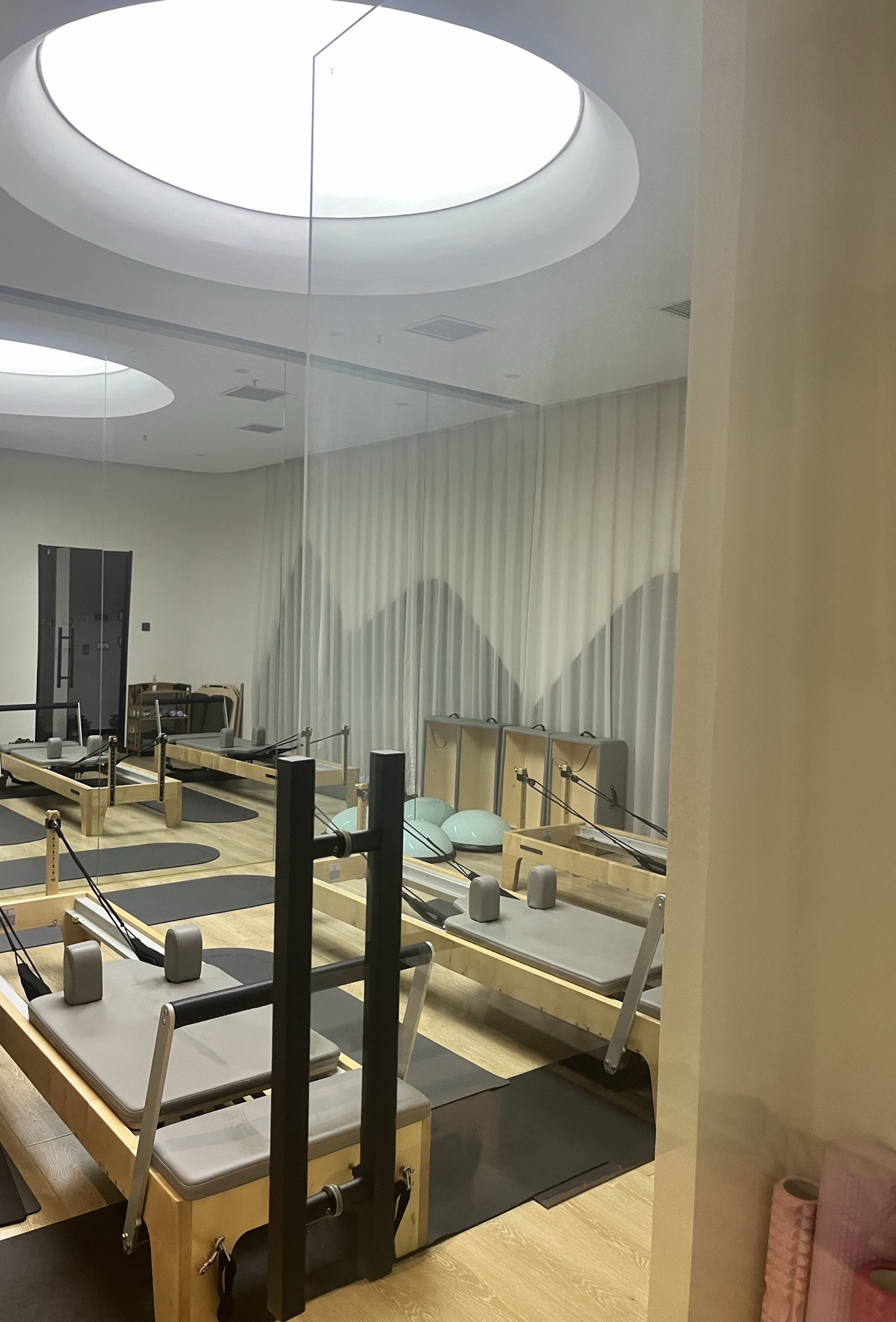 场地封面-素梵瑜伽(兰岛广场店)