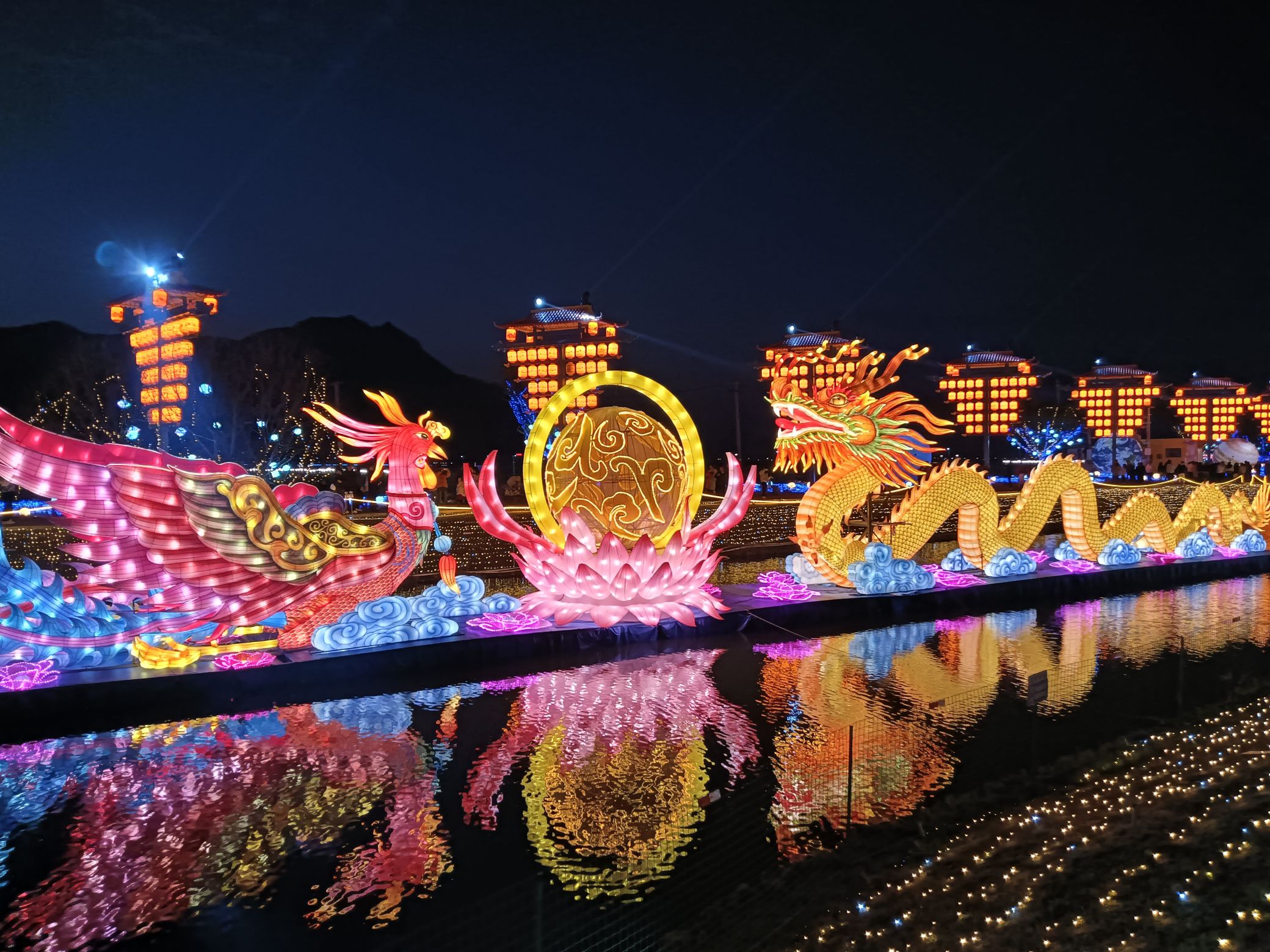 曹村镇花灯公园景区旅行图片 1