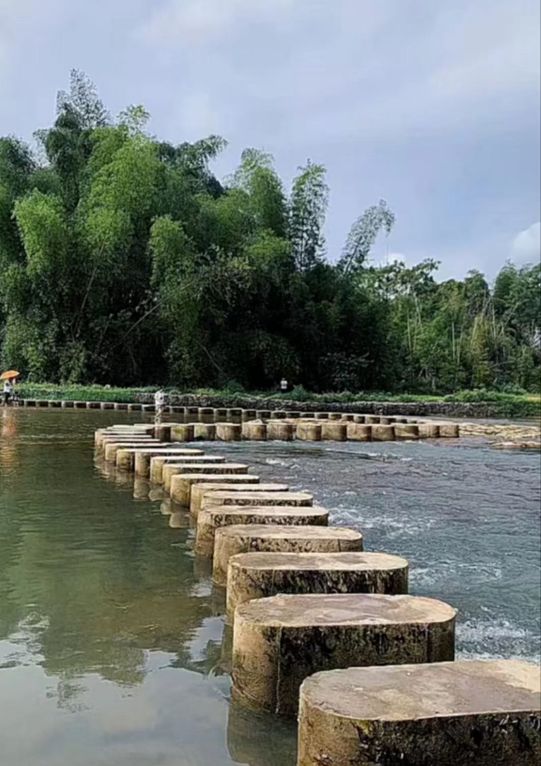 岗坪谢家湾网红桥旅行图片 1