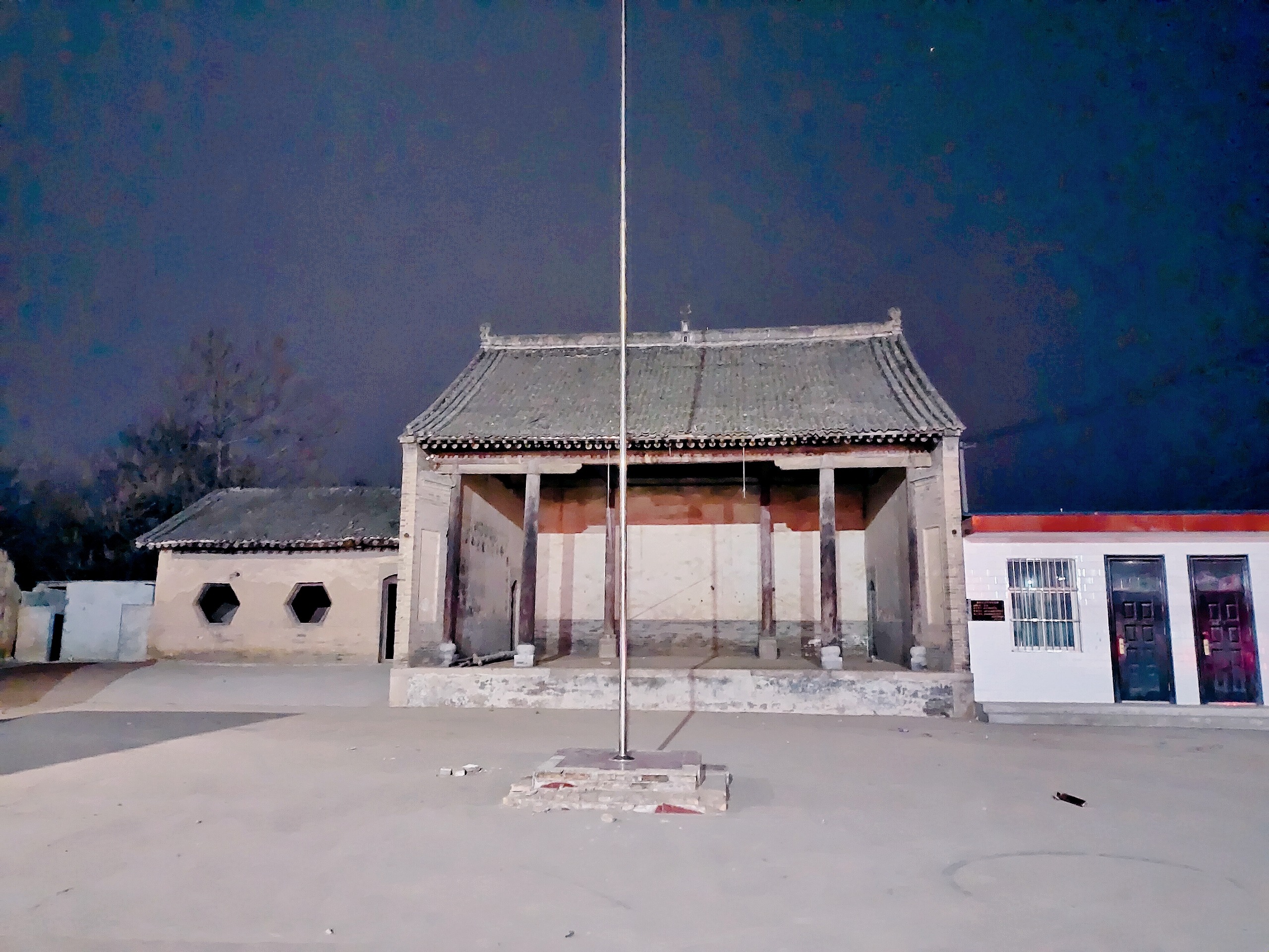 东韩社区文化广场