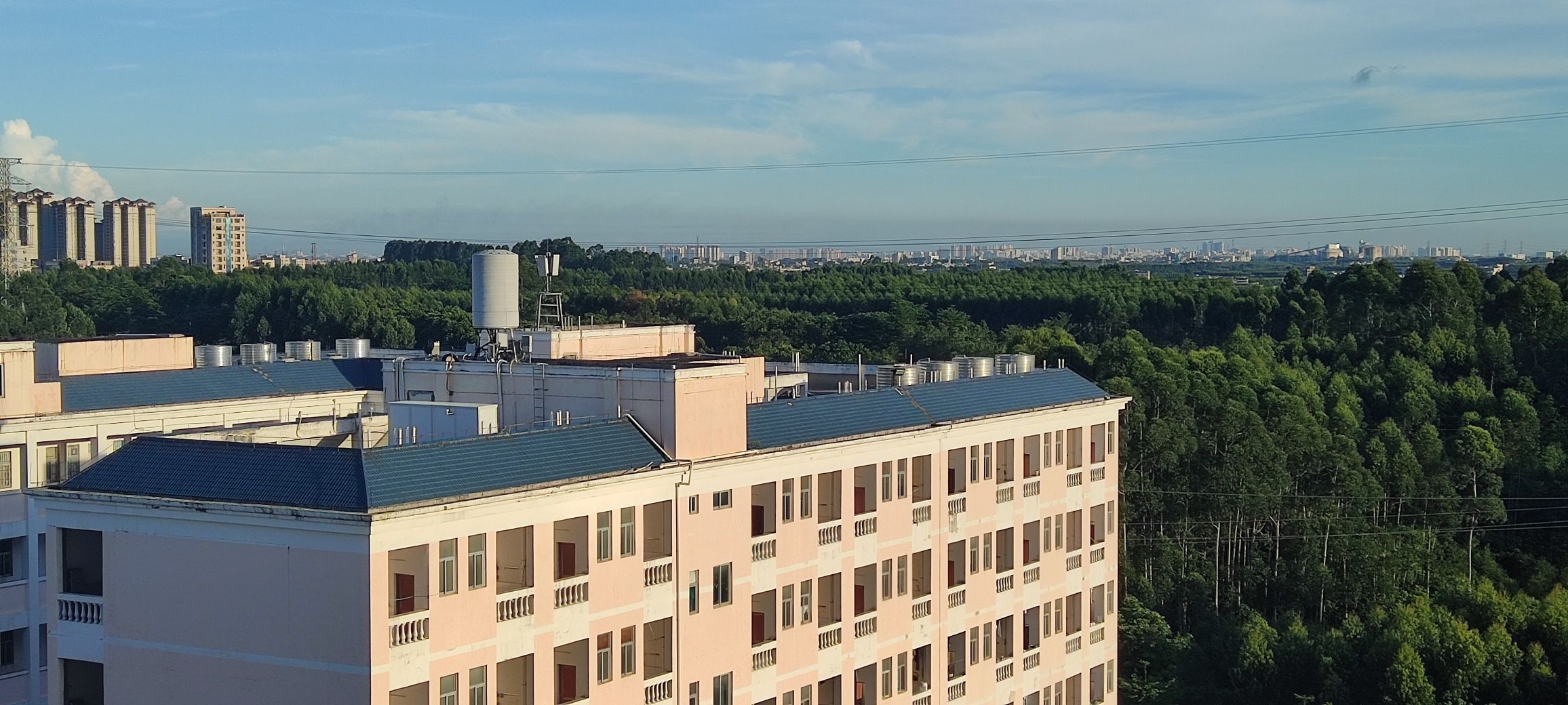 湛江科技学院(麻章校区)