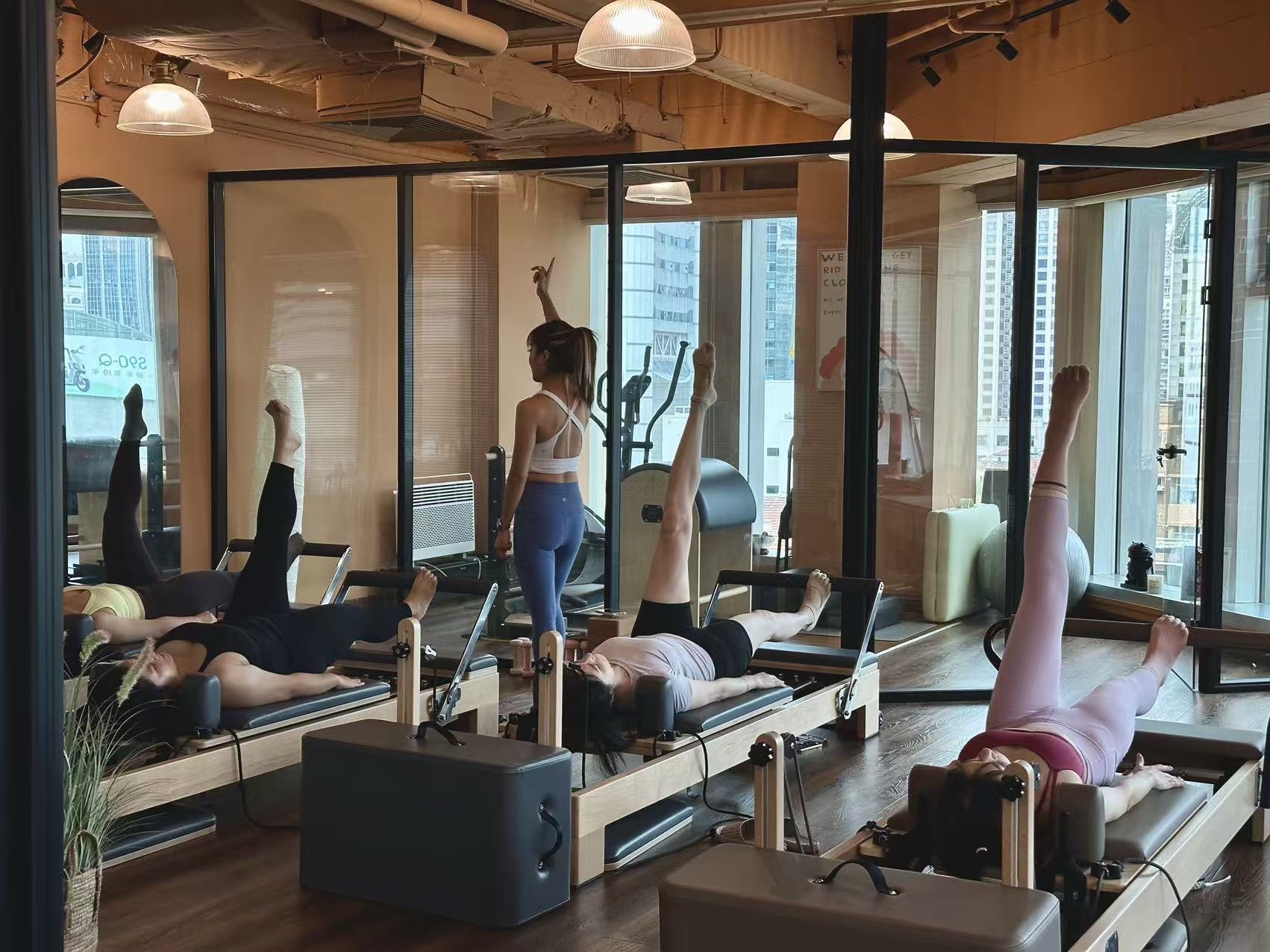 场地封面-Unicorn尤可普拉提瑜伽空间(上海招商局广场-北楼店)