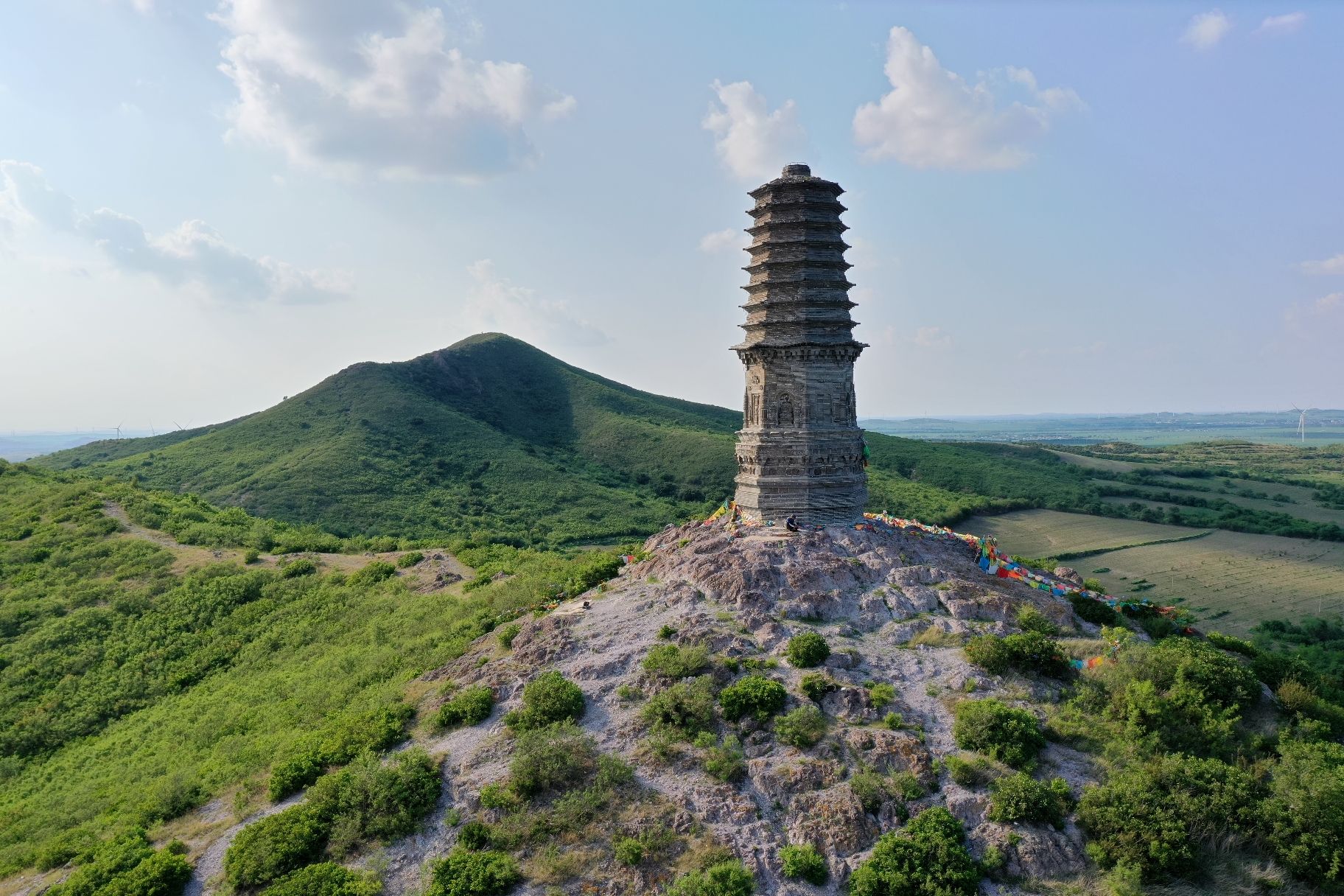 辽玲珑古塔