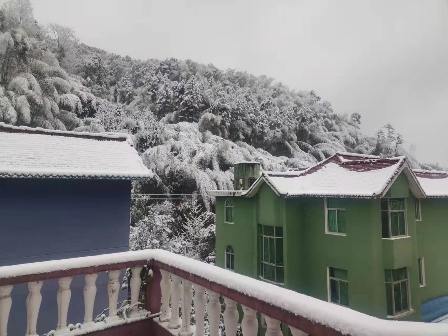 七彩洪地景区旅行图片 2