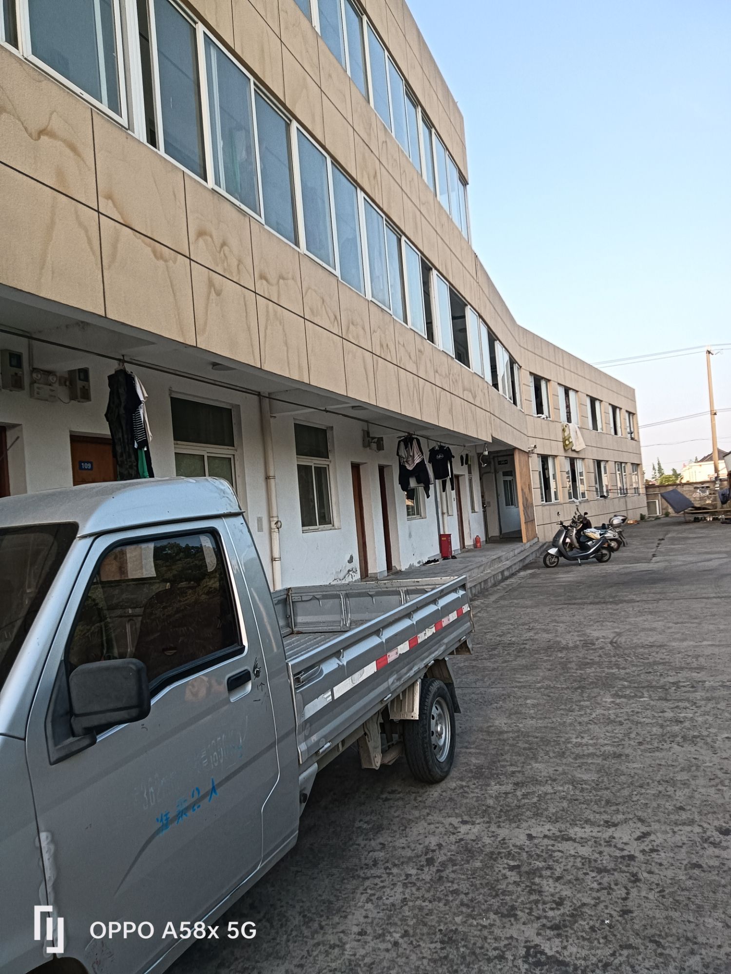 南通华勤纺织装饰有限公司