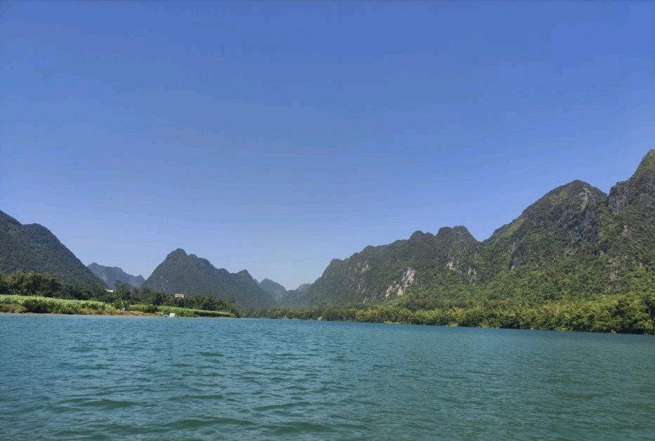 大化·红水河情人湾国际休闲运动公园旅行图片 1